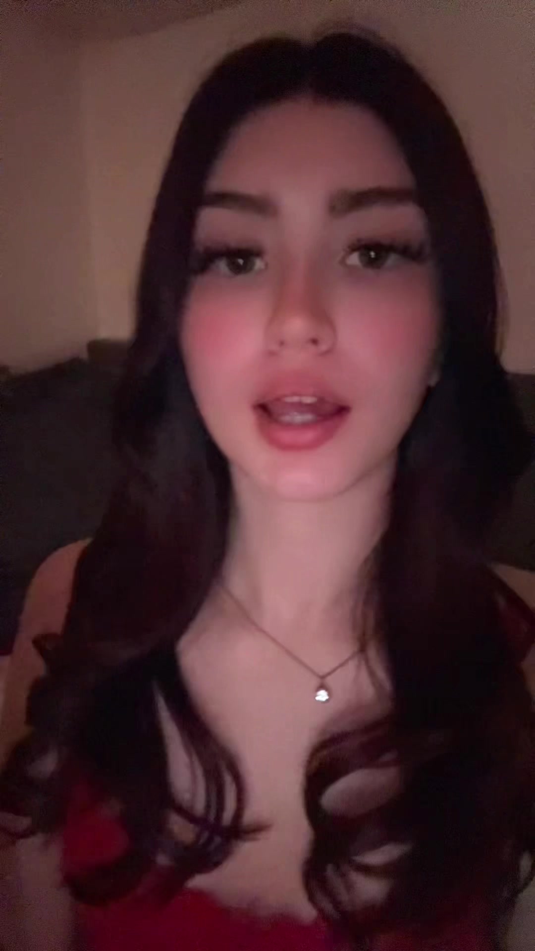 @vee