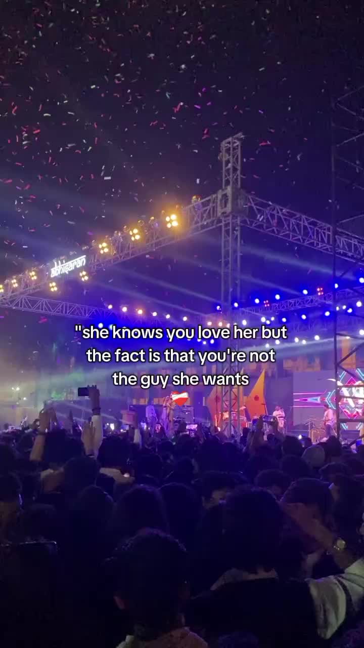 @🐷