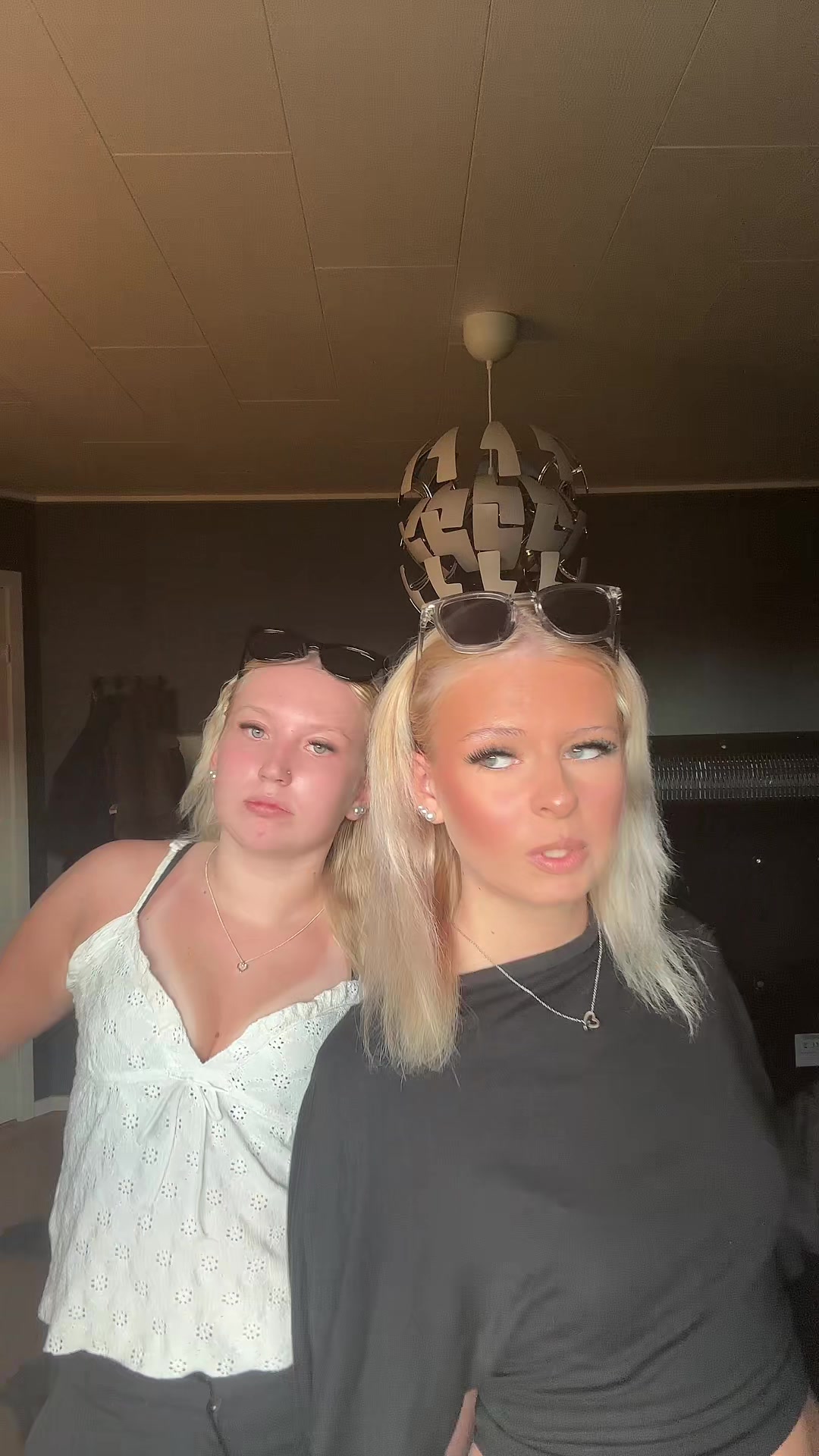 @Ellapella