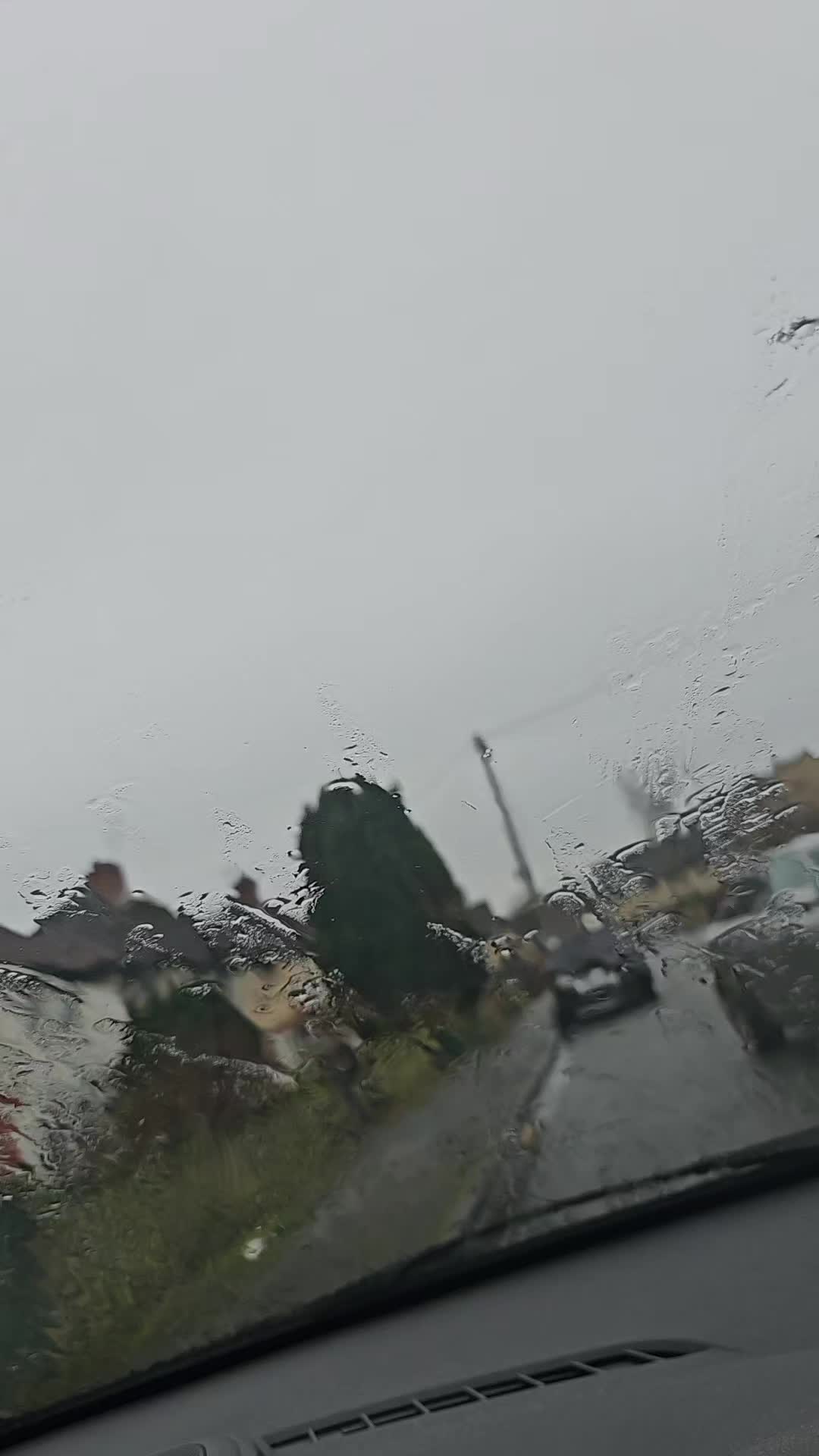 @MALIK_🇵🇰 👉 🇬🇧