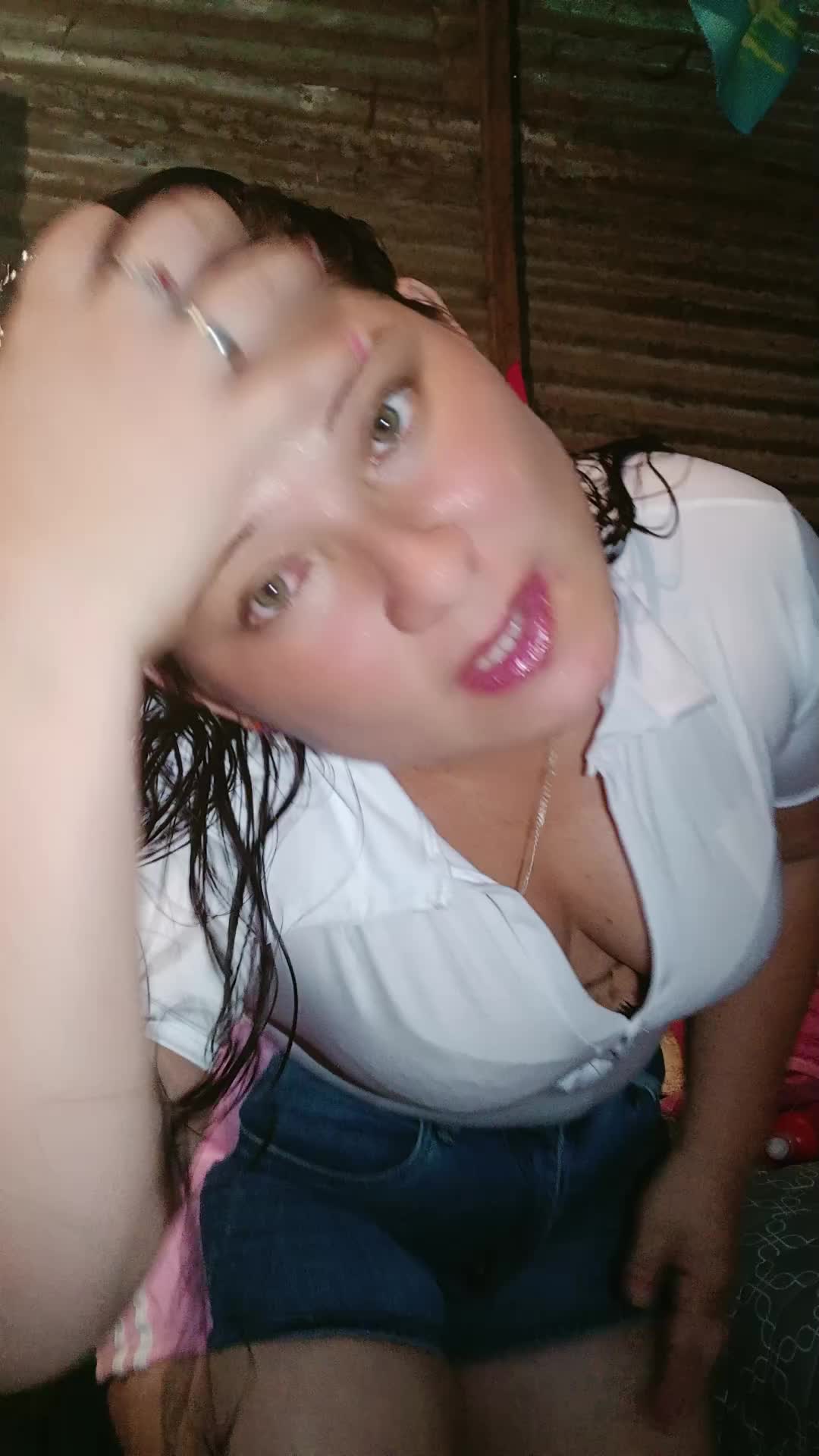 @yani castillo