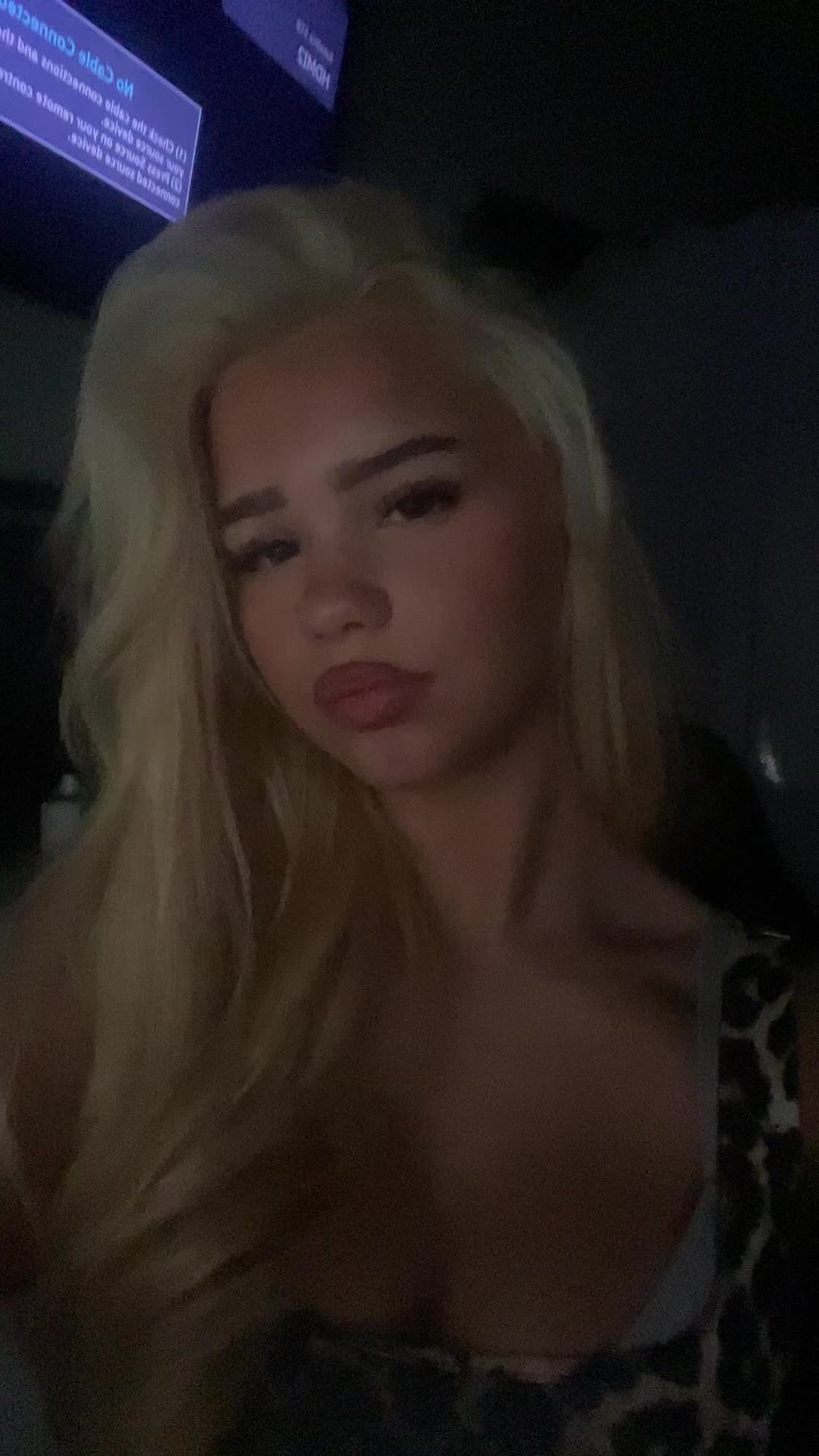 @💎𝐌𝐈𝐊𝐀 𝐁𝐑𝐎𝐎𝐊𝐒💎