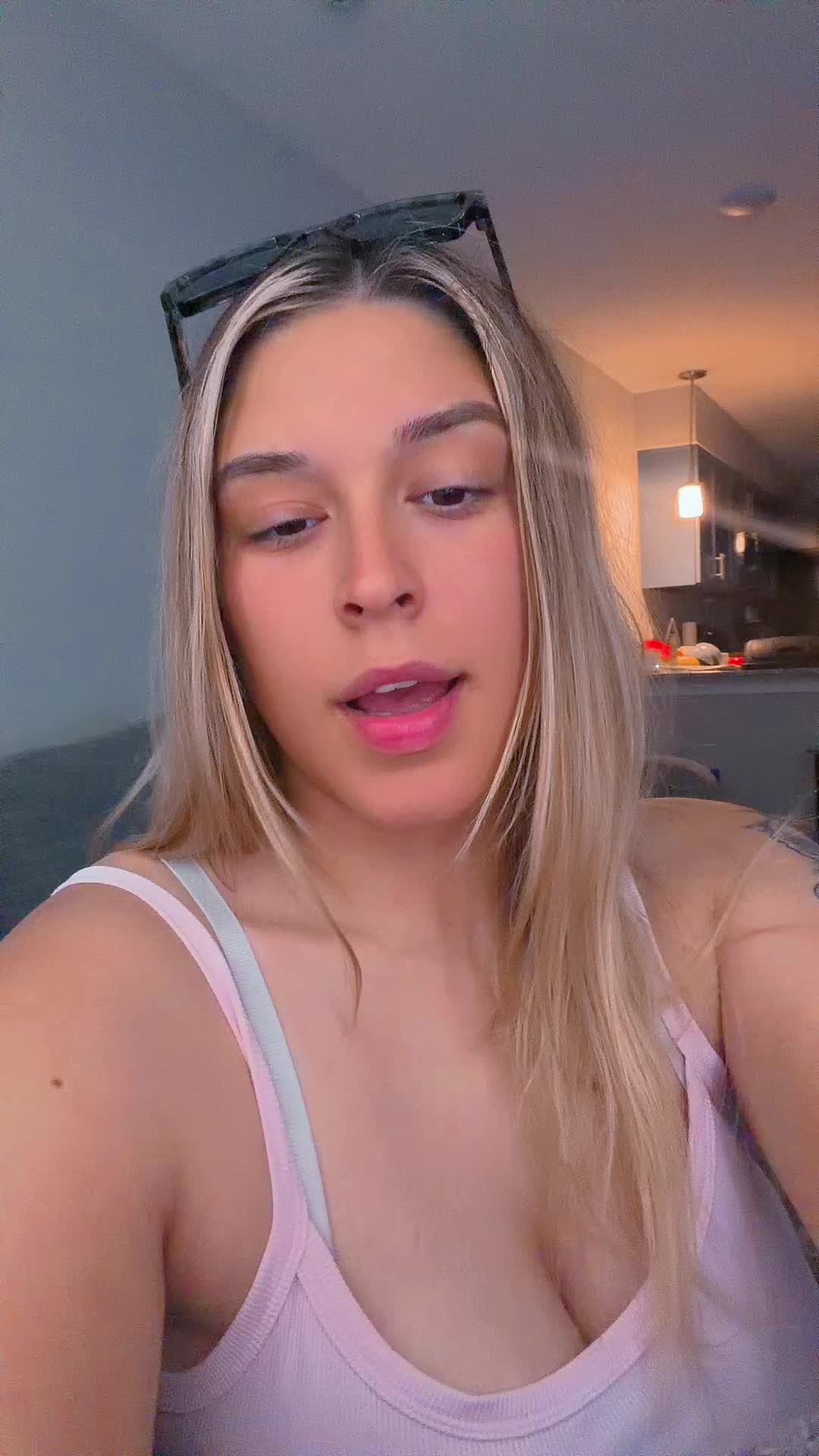 @_sierraxx_