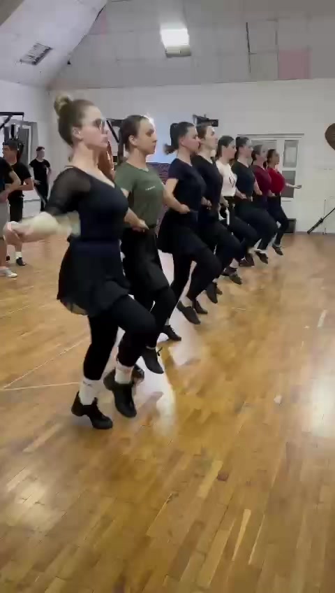 @Анастасија • Folk Vibes