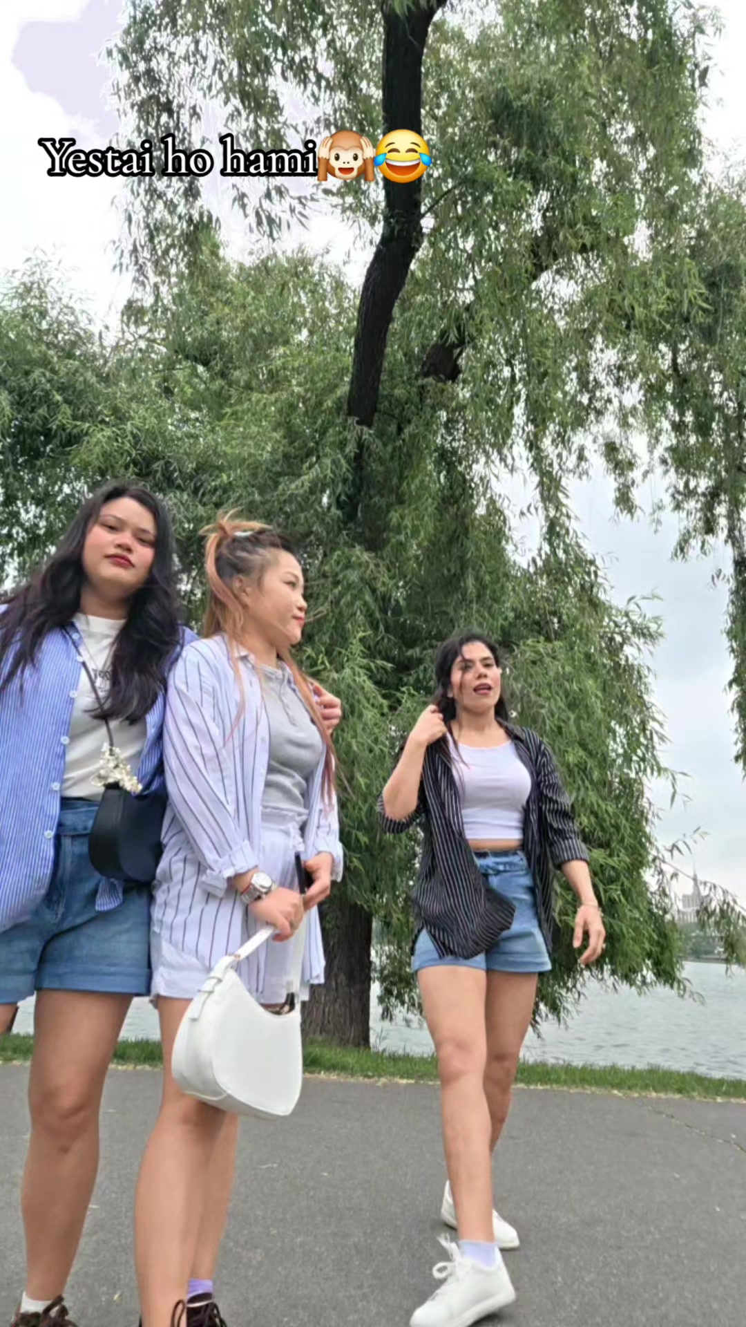 @Diksha Acharya🌸(Tikuli🦋)