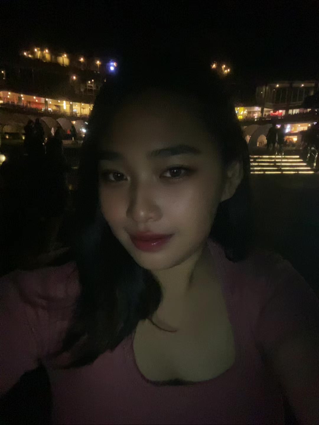 @Ellesi
