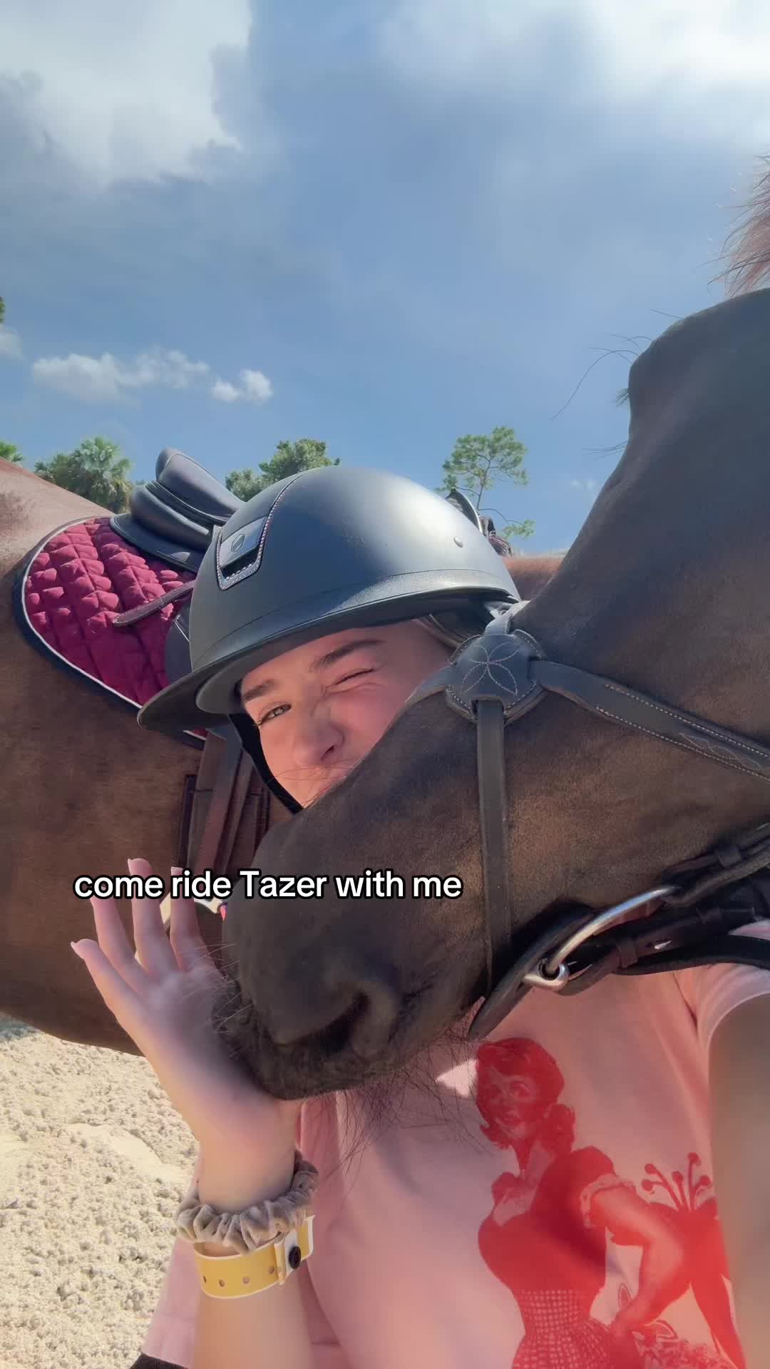 @hailee roy