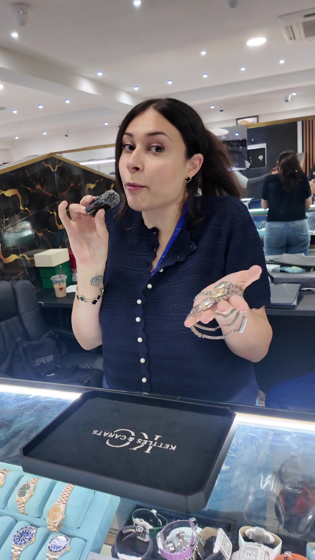 @Mels | Jeweller