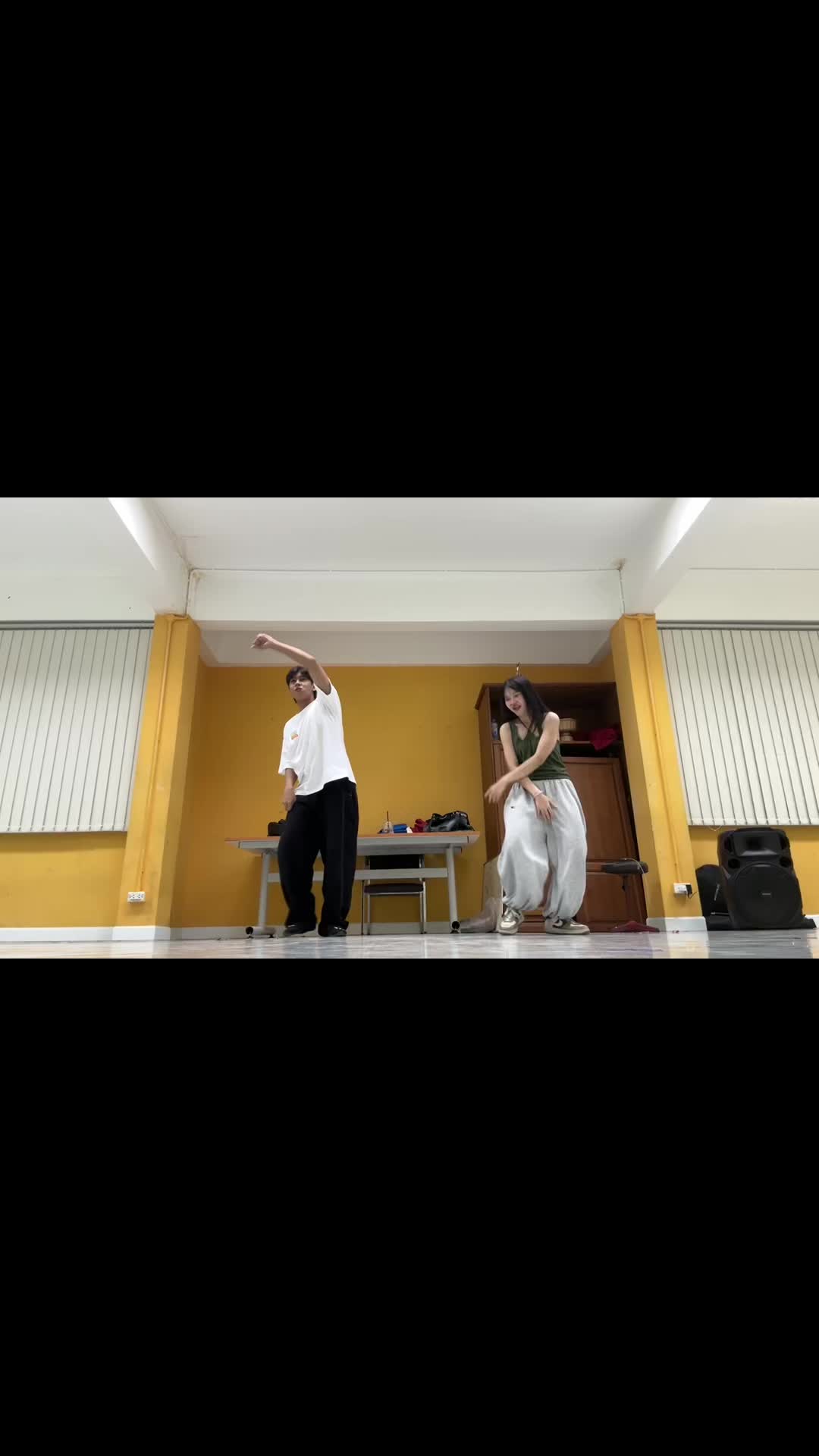 @ayoxn.y
