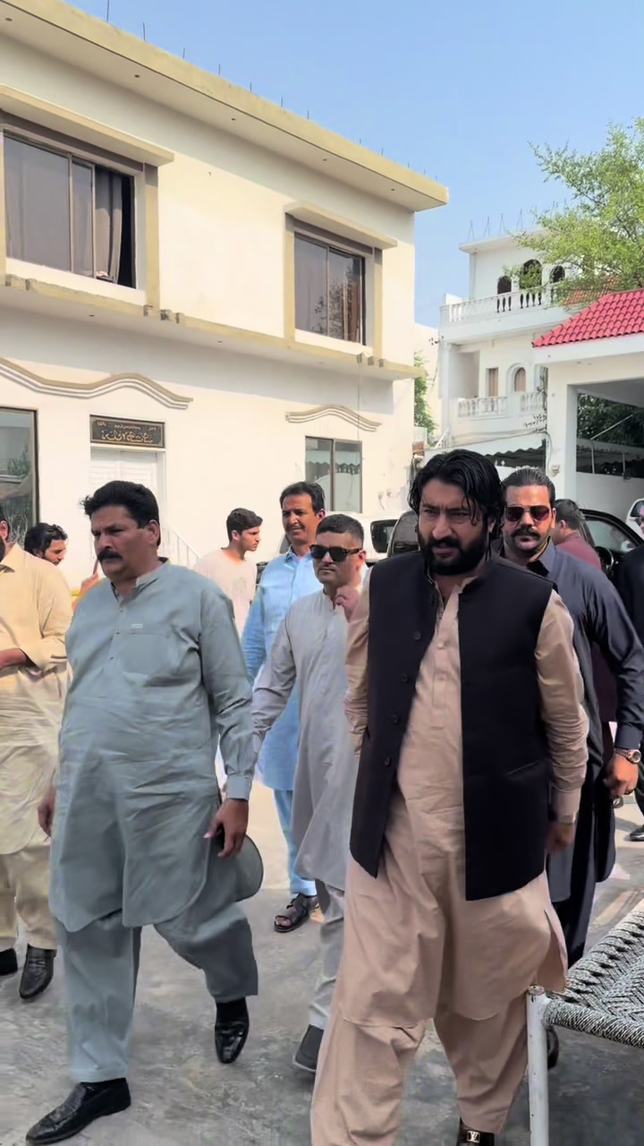 @Ch Ahmad Zaheer Mayo