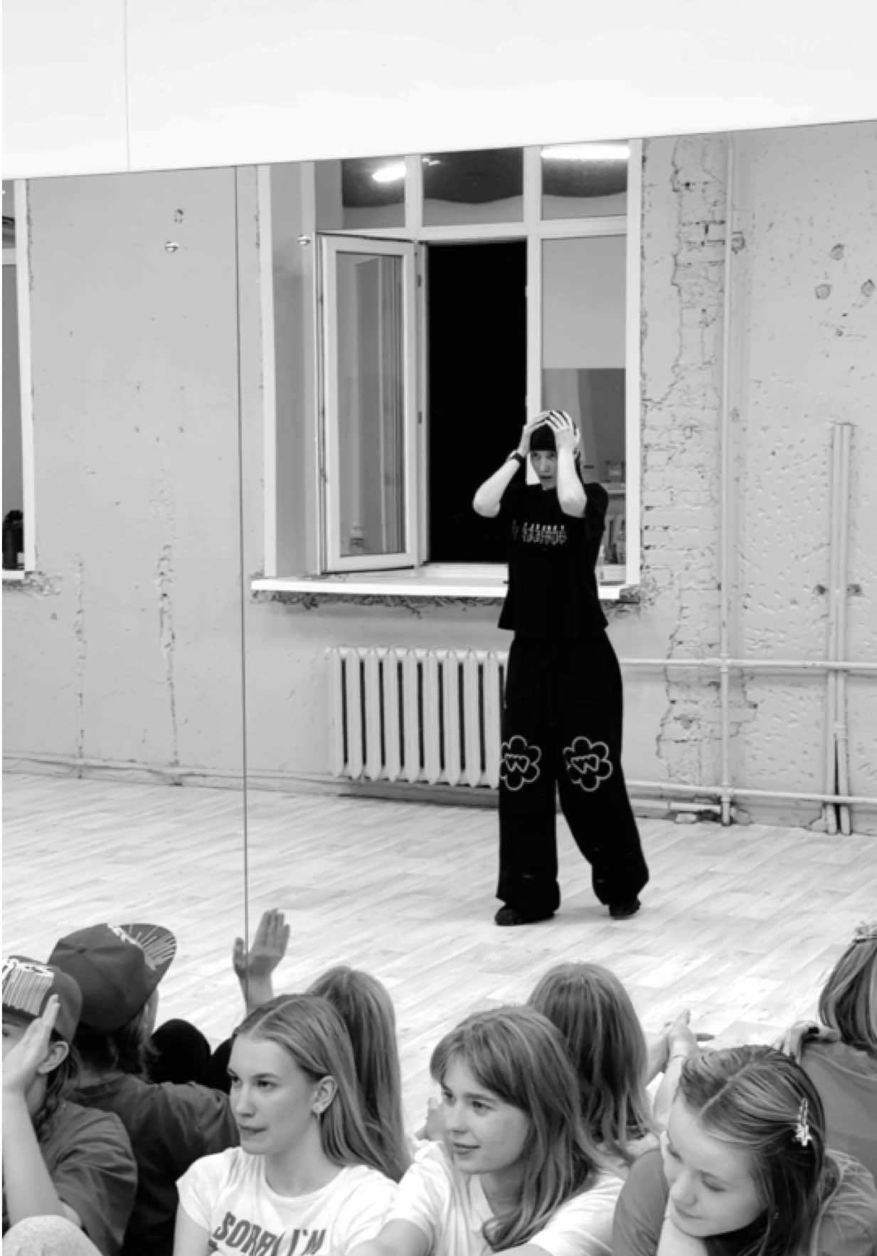 @vasilinciaga.!)