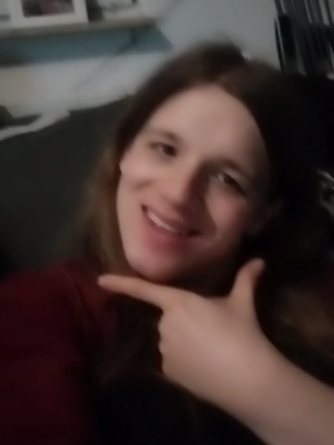 @Laurababyemily