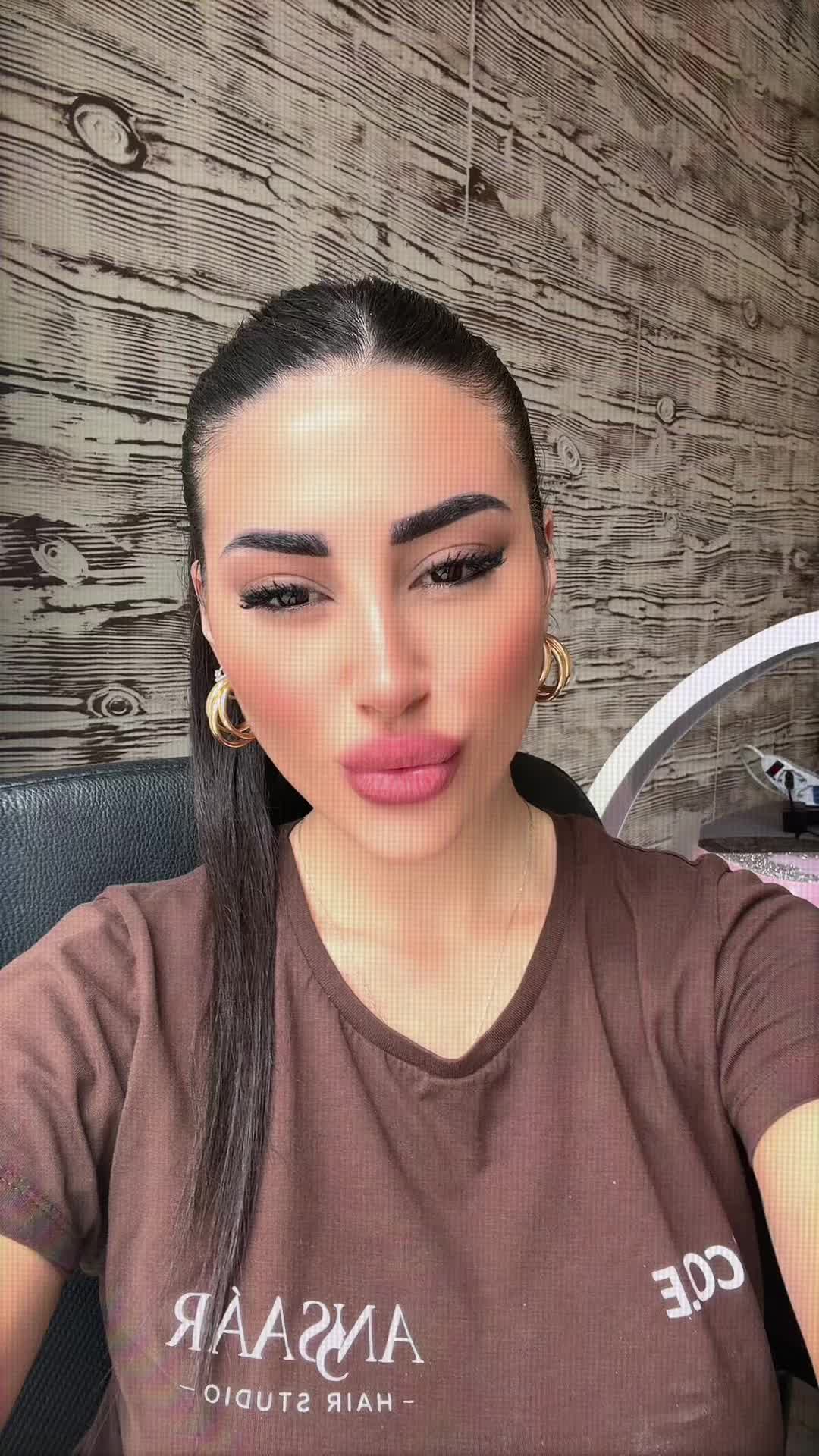 @Nicole