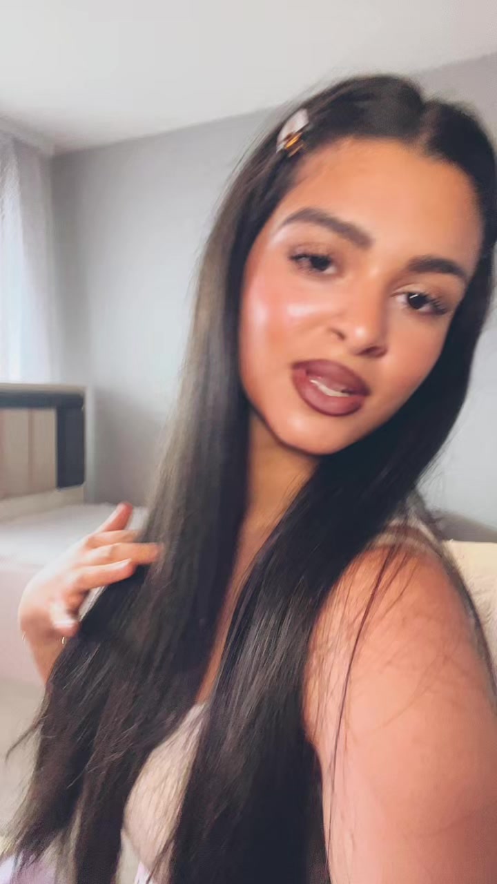 @Suzi Hristova