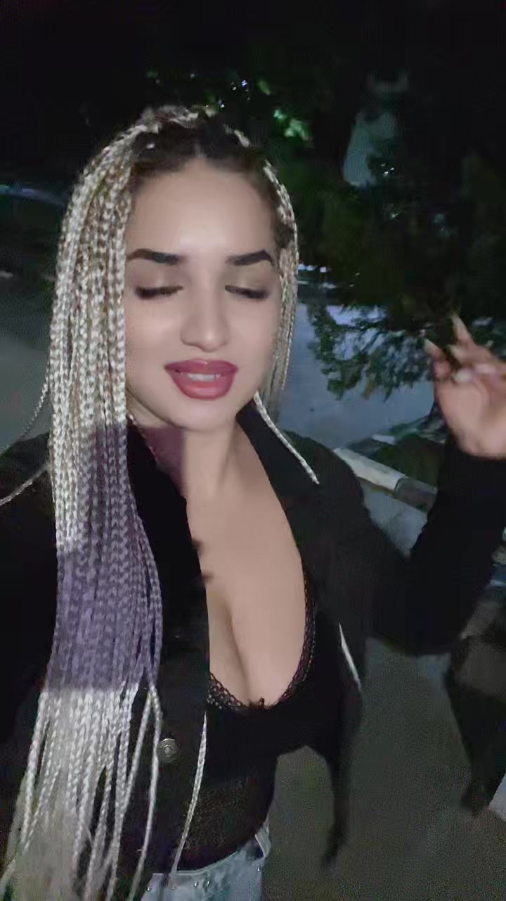 @Issa 🖤