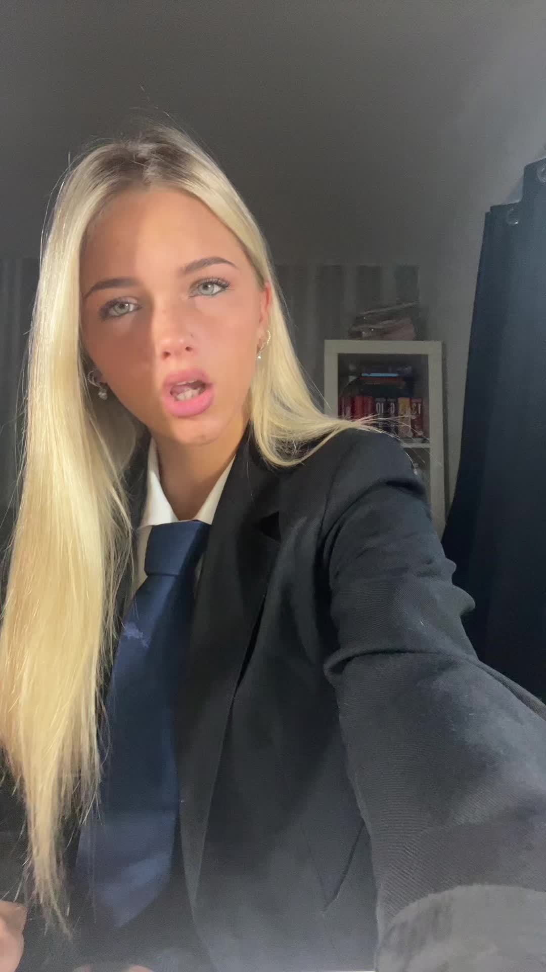 @siennaawesomespam
