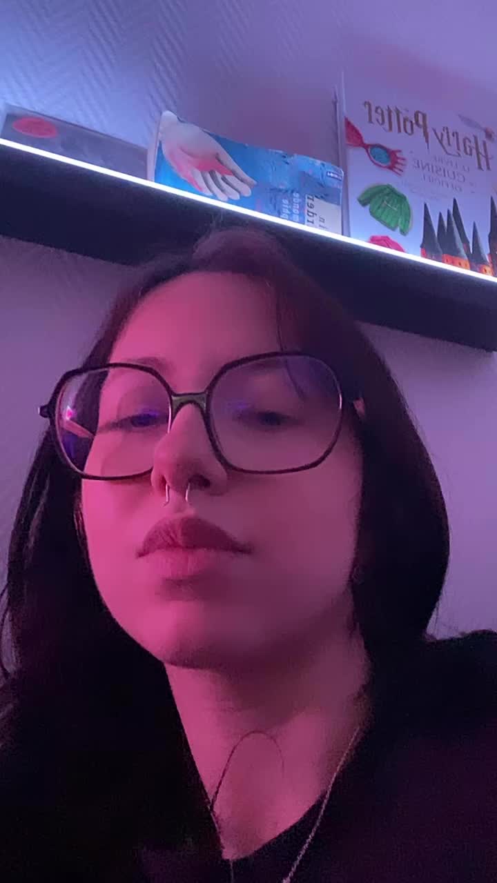 @temptress_of_men