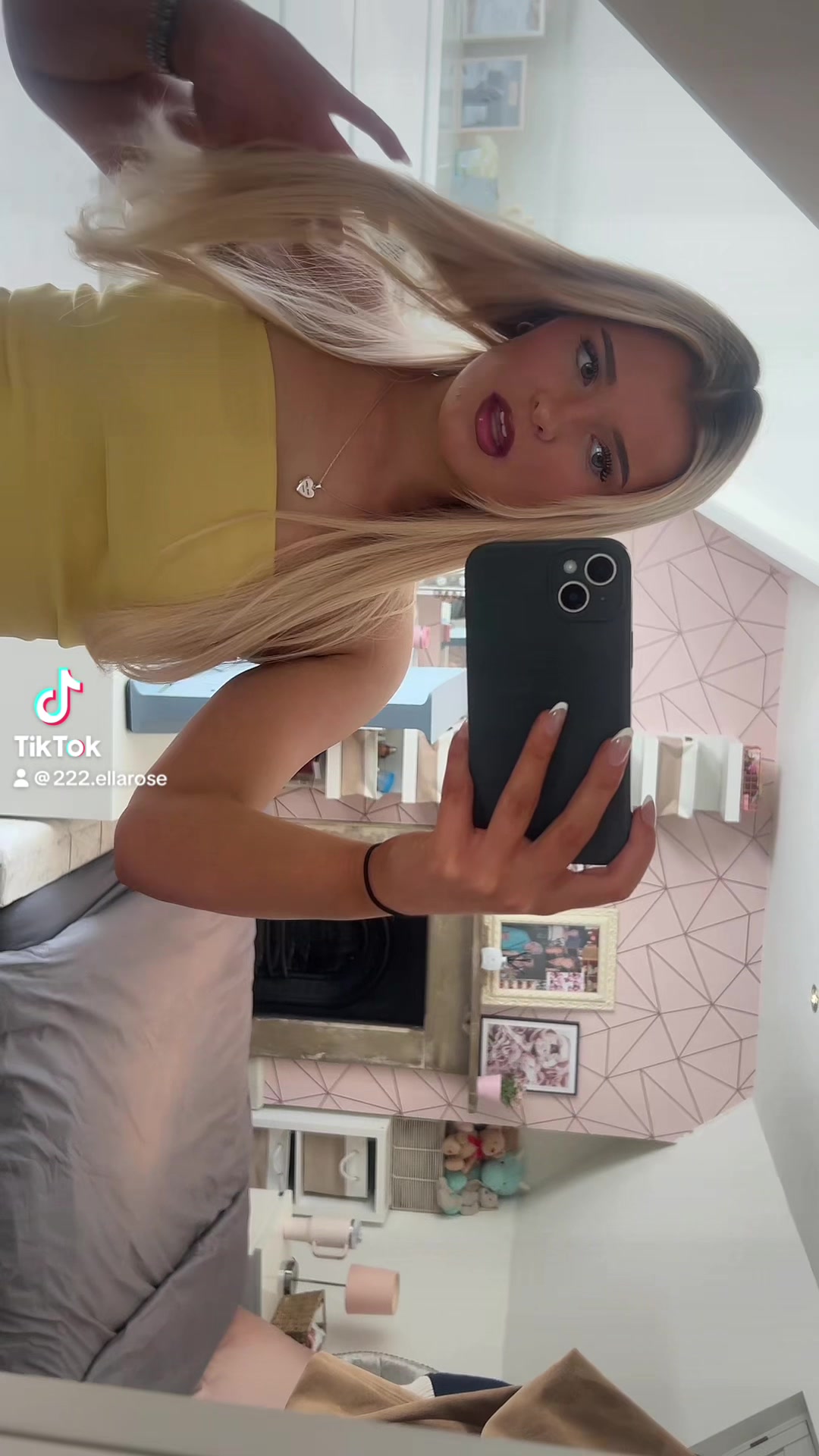 @😜