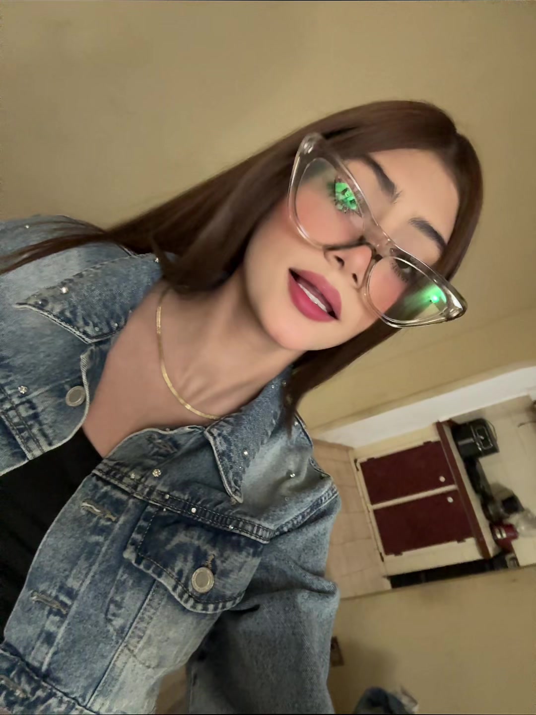 @𝐶𝑎𝑚𝑖 𝐶𝑎𝑚