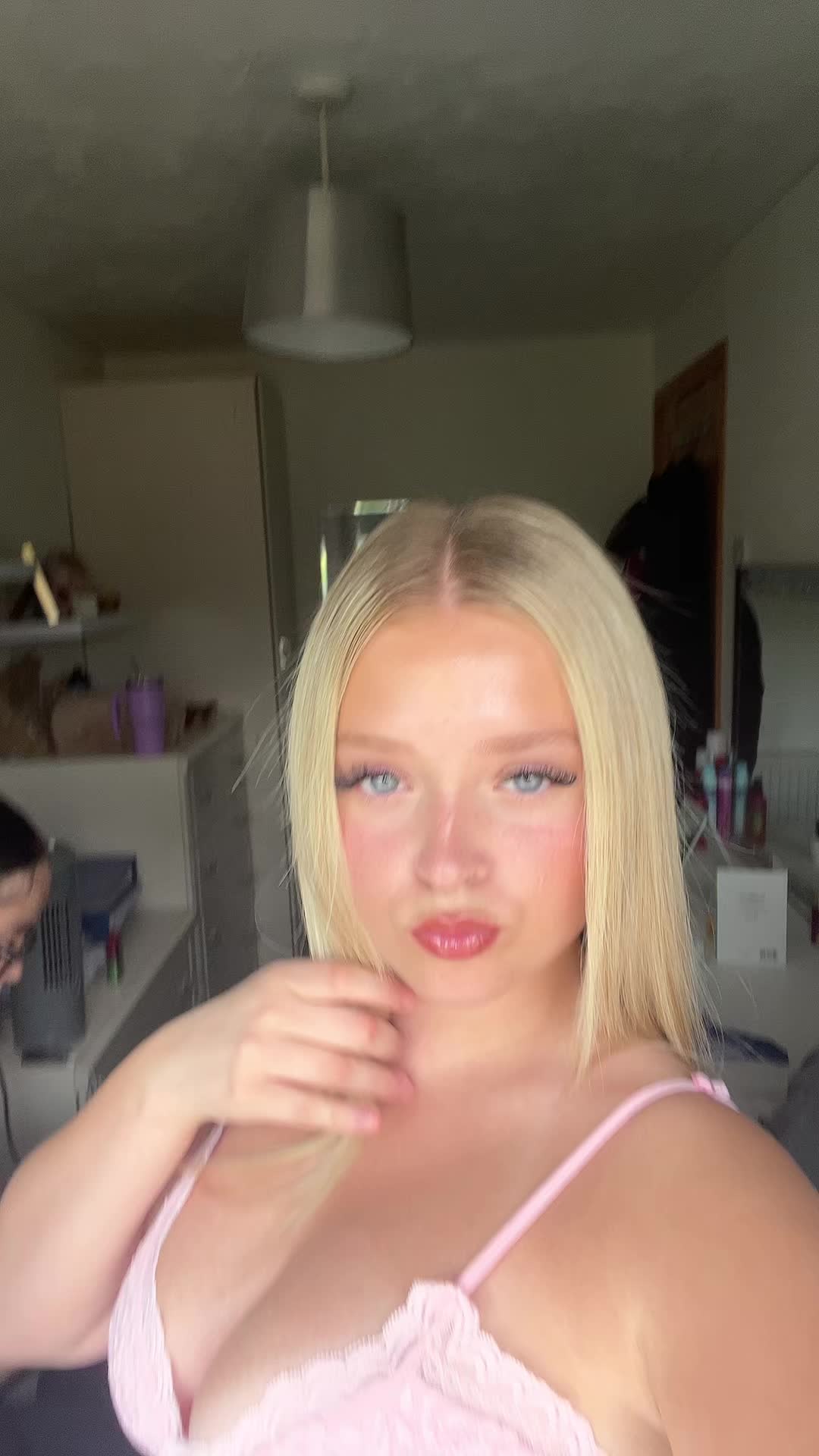 @Ellie♥️