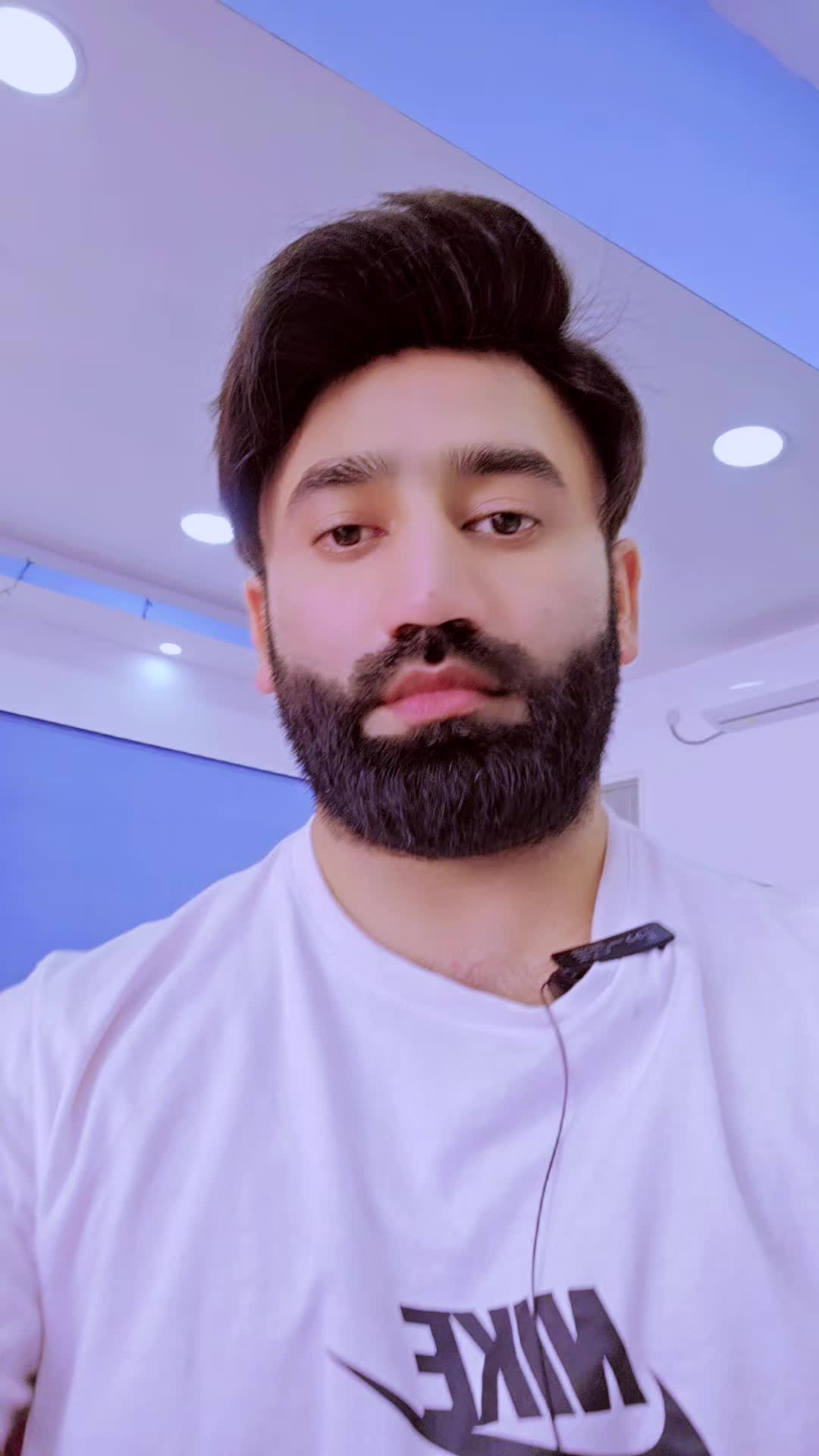 @Bagga Saroya 804