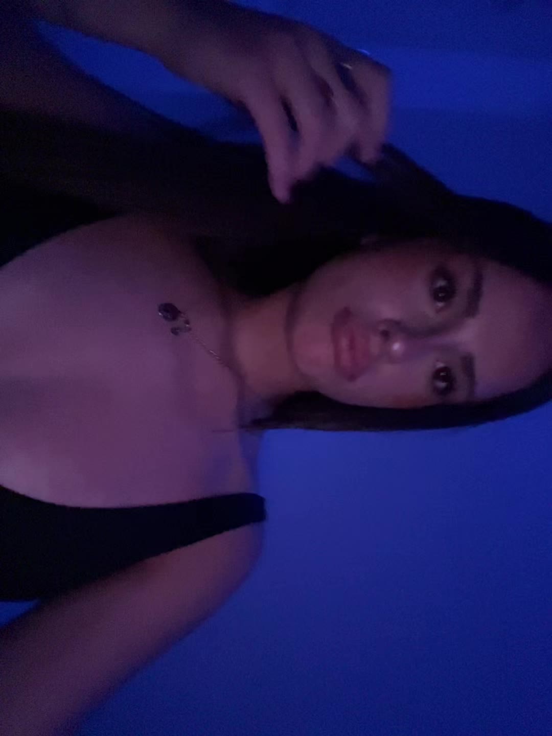 @2putaspinas