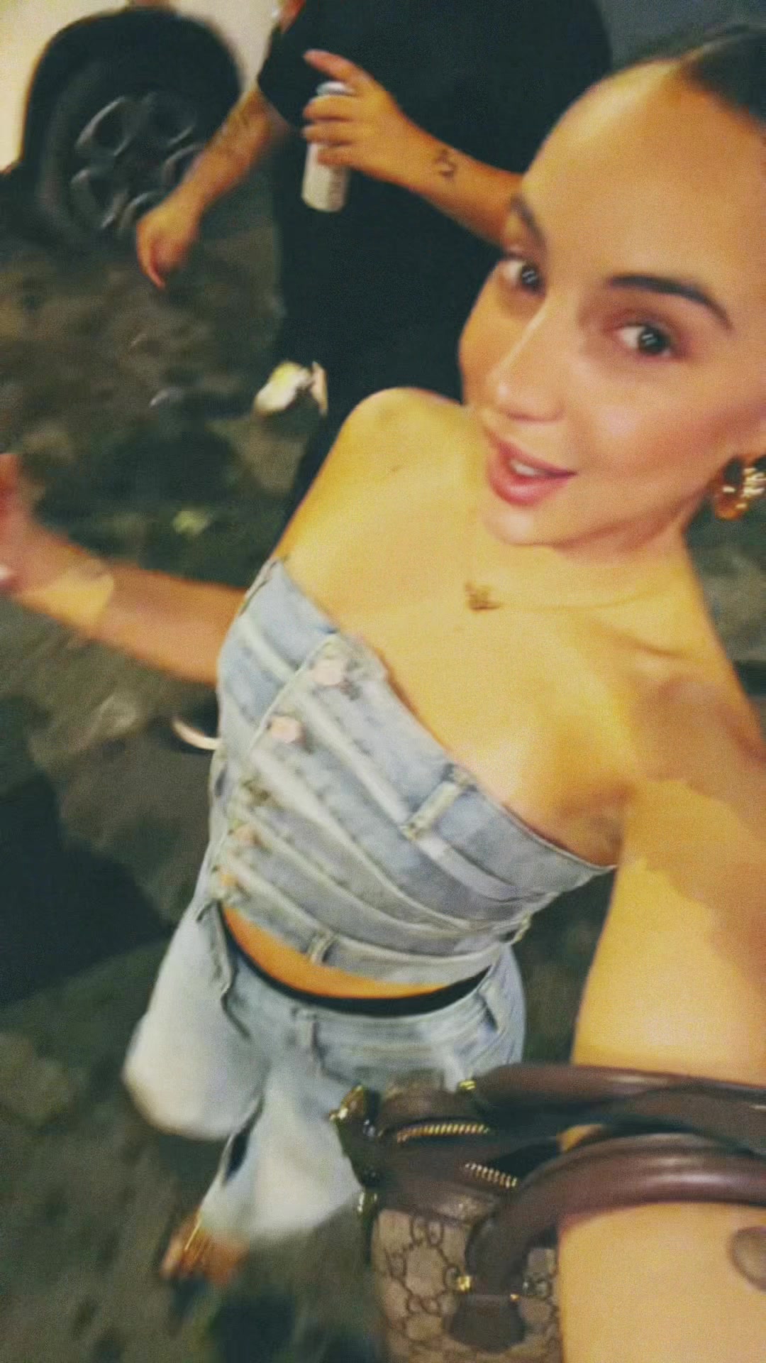 @Memy🌼