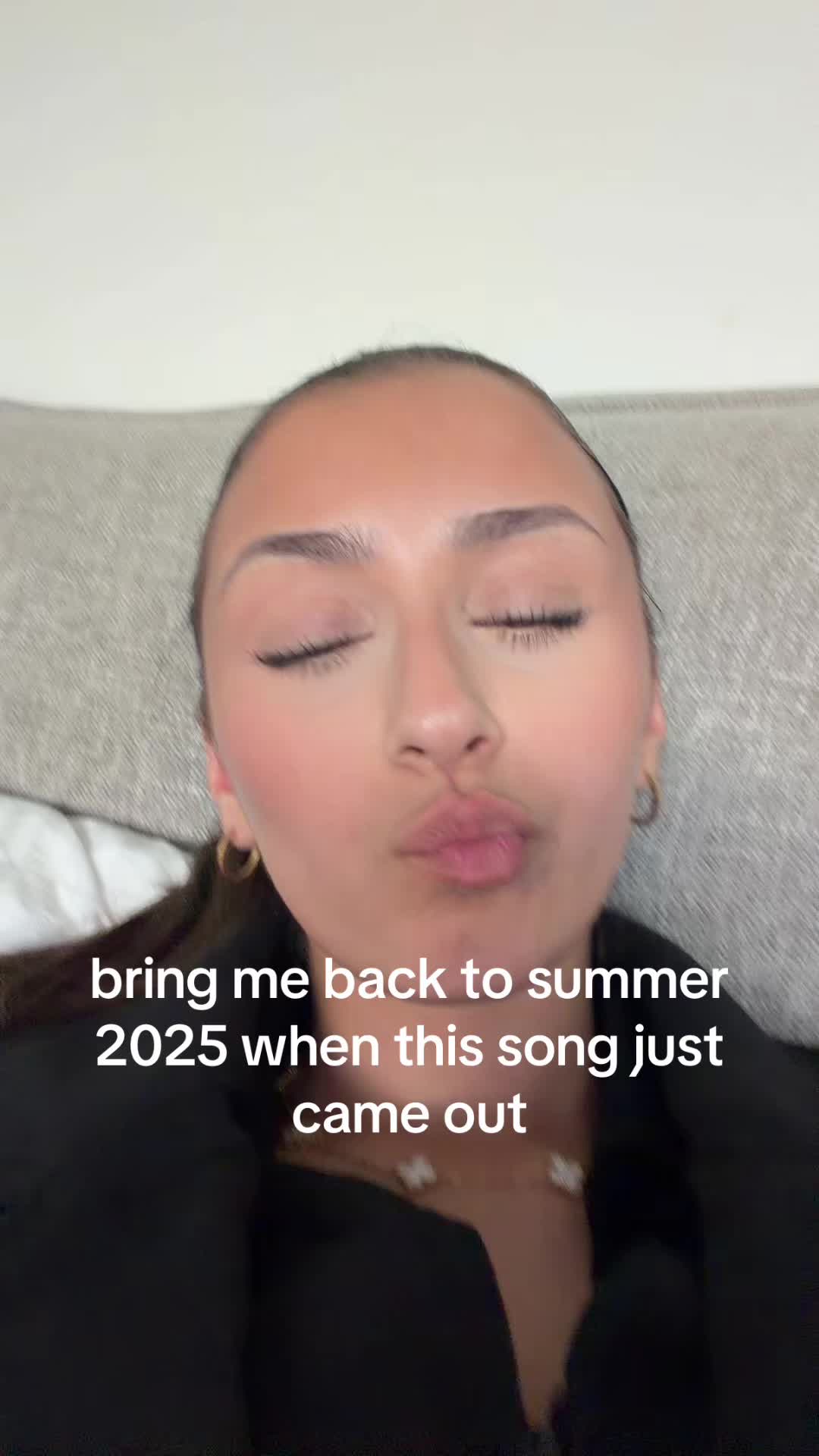 @lrajx