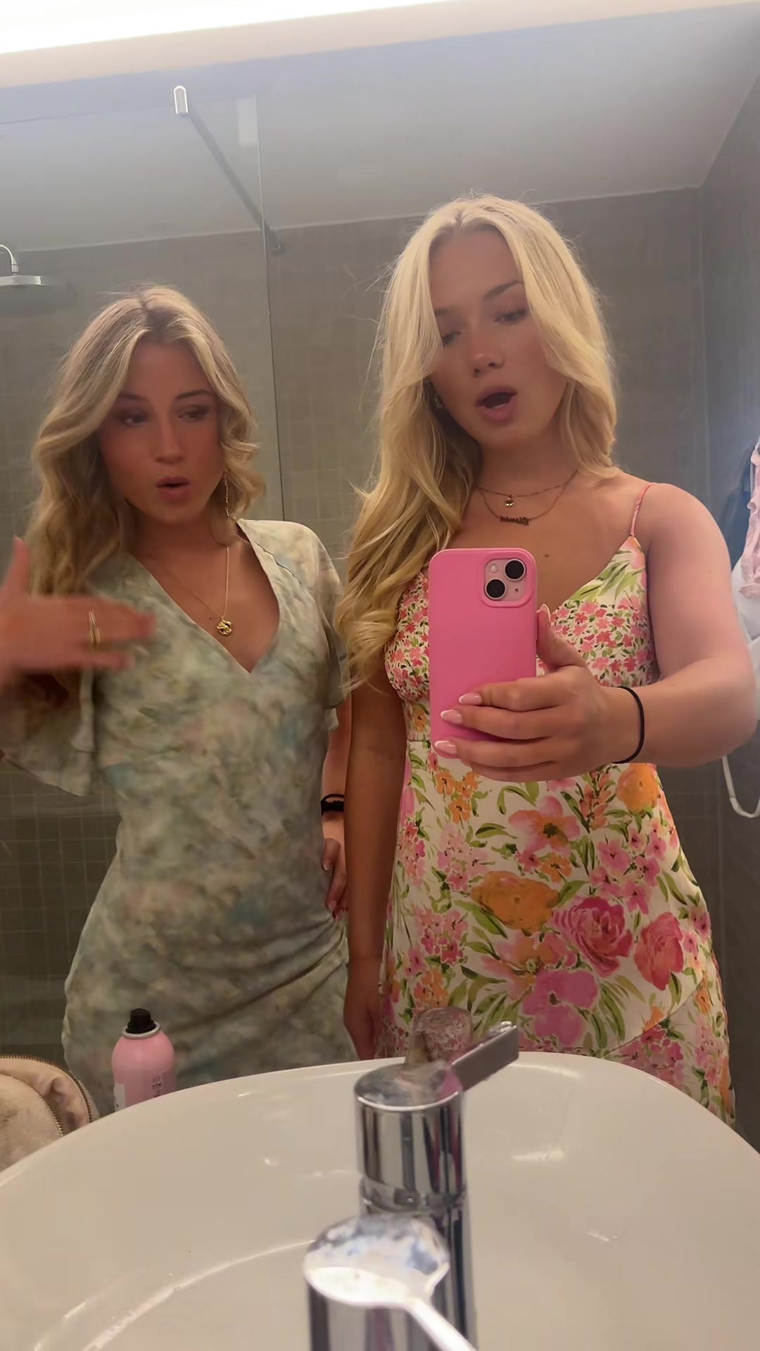 @_olivia1111