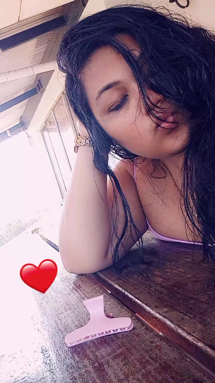 @charisaramrattan7👻