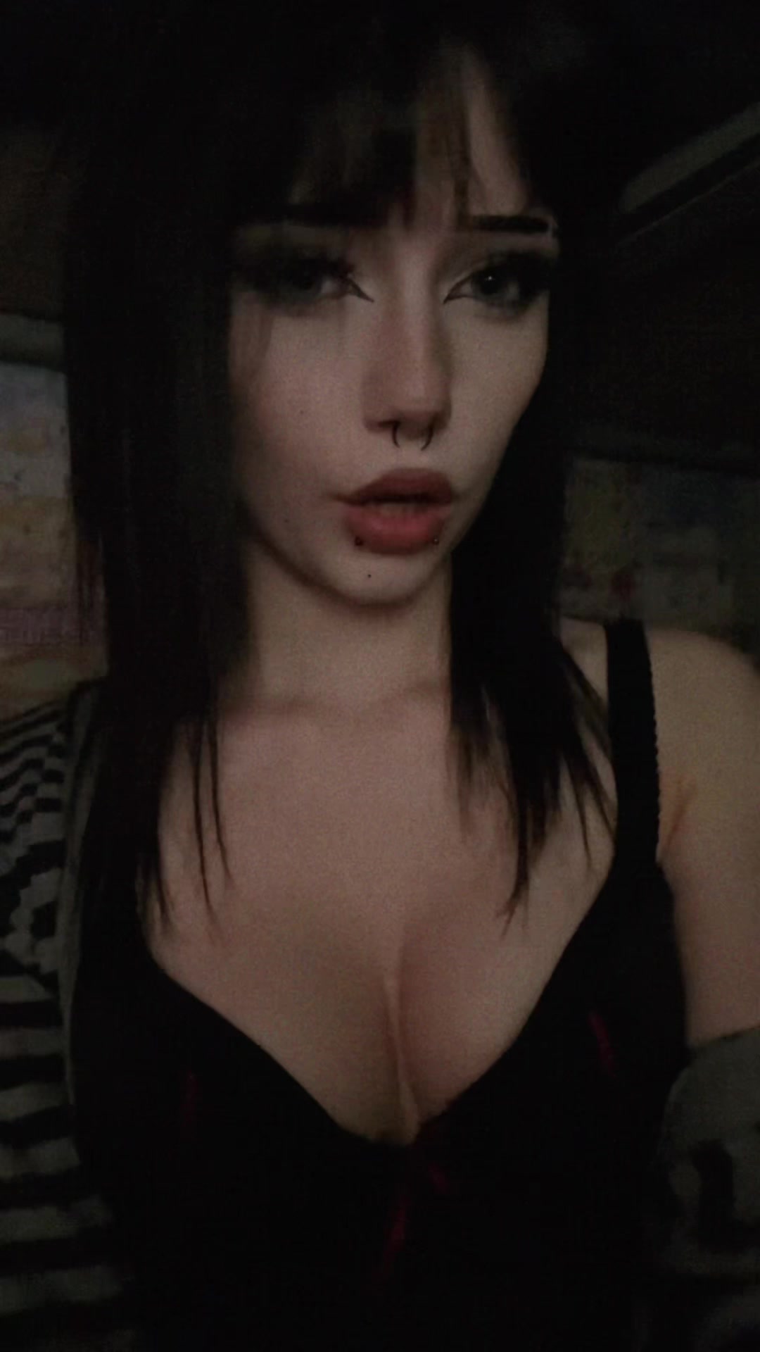 @Jade