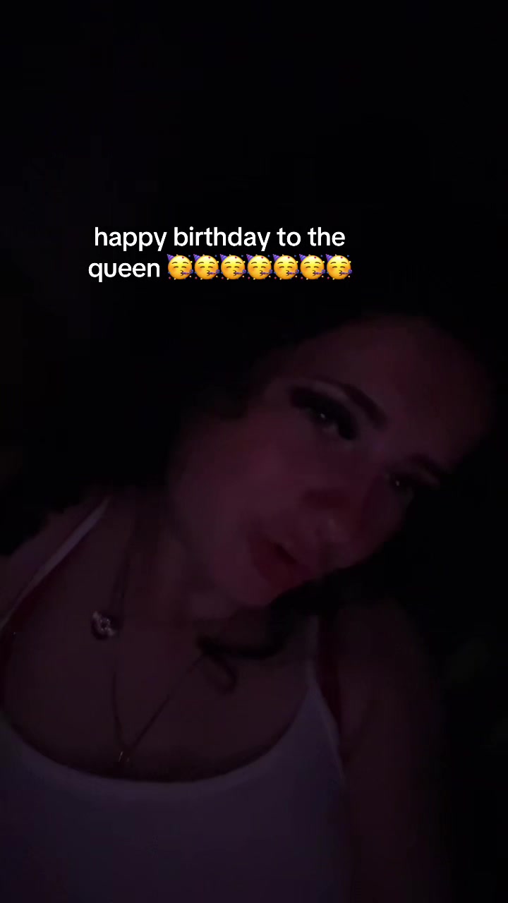 @𝒟𝒾𝒶𝓃𝒶 👺