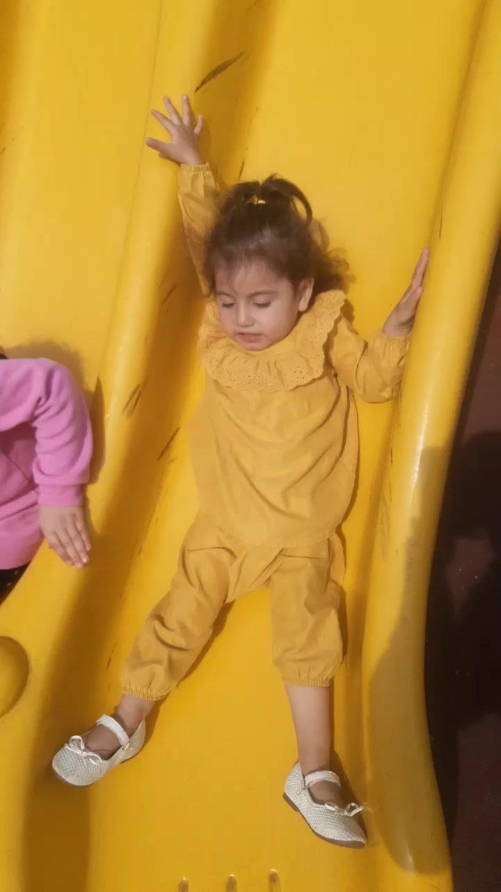 @Hazalikra