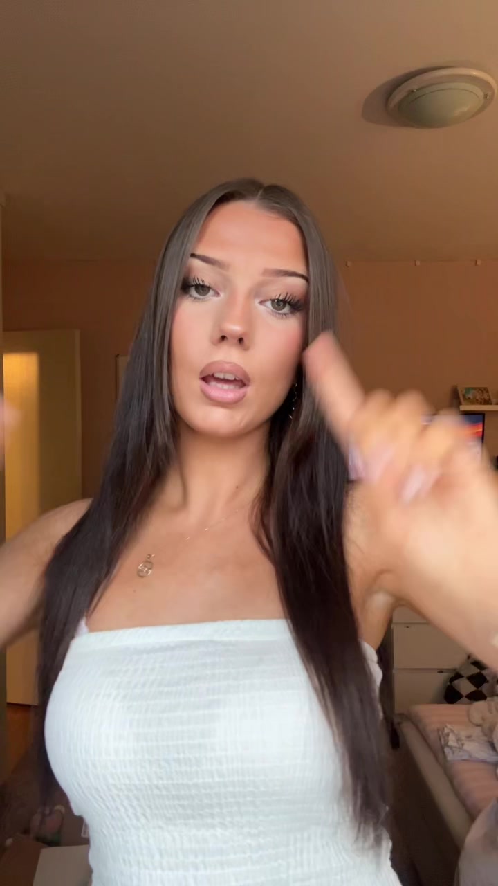 @️