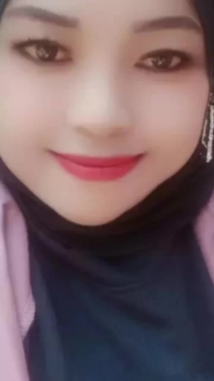 @Ayu Lorenza