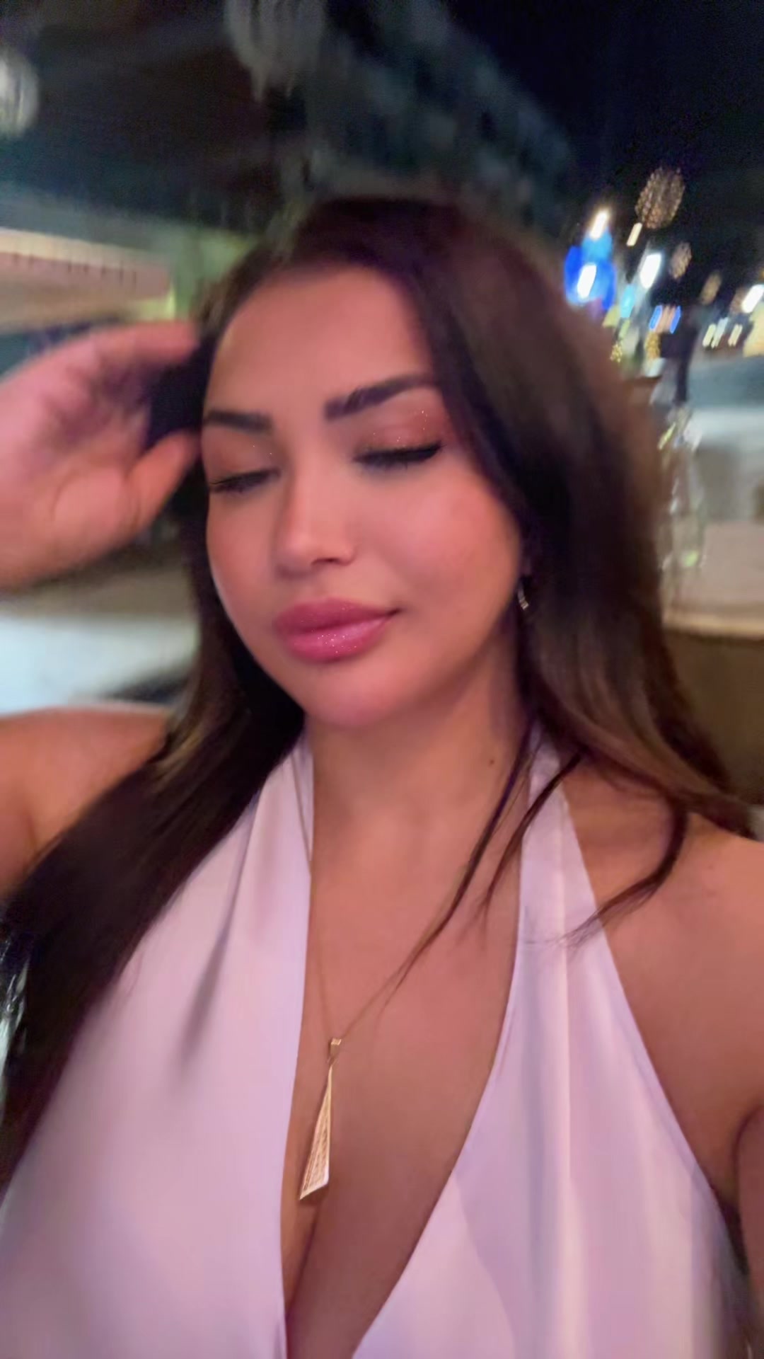 @Mahsa__eyr