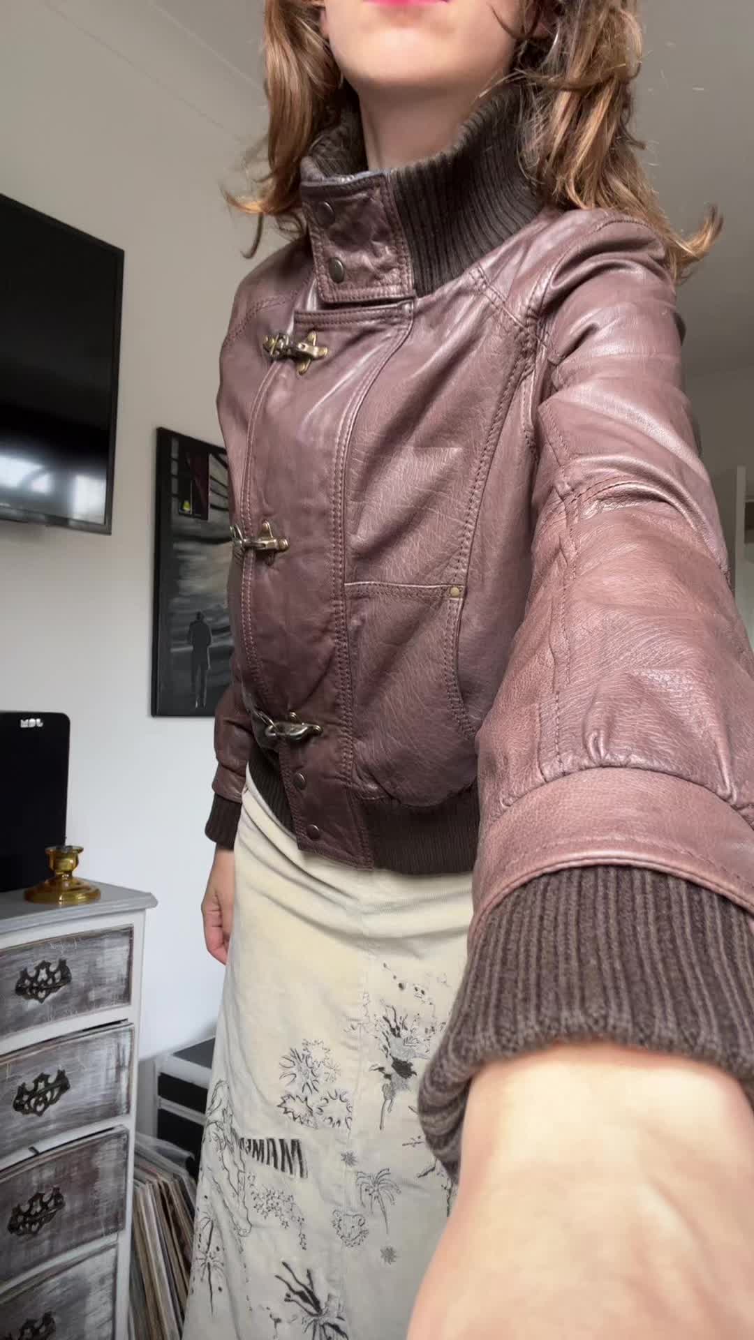 @Eloise🧝♀️