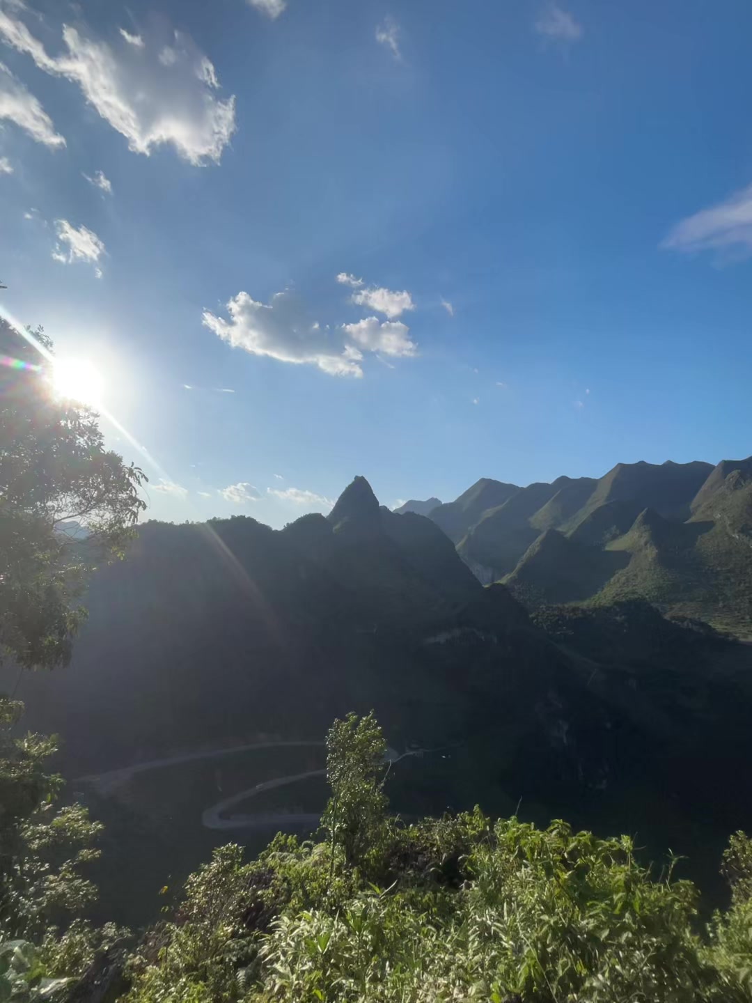 @LÍU 🇻🇳☣️
