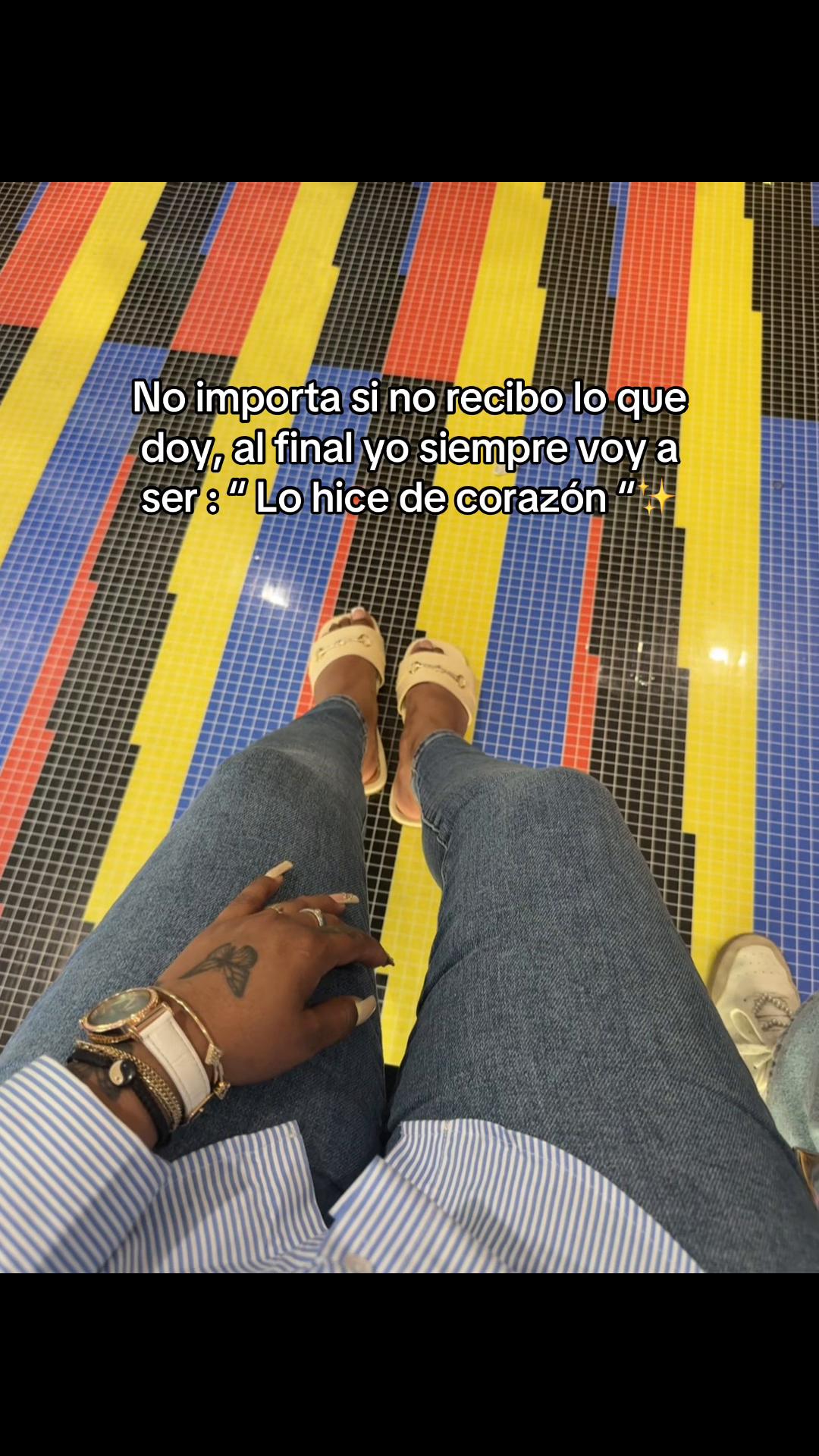 @María 🌙🌈