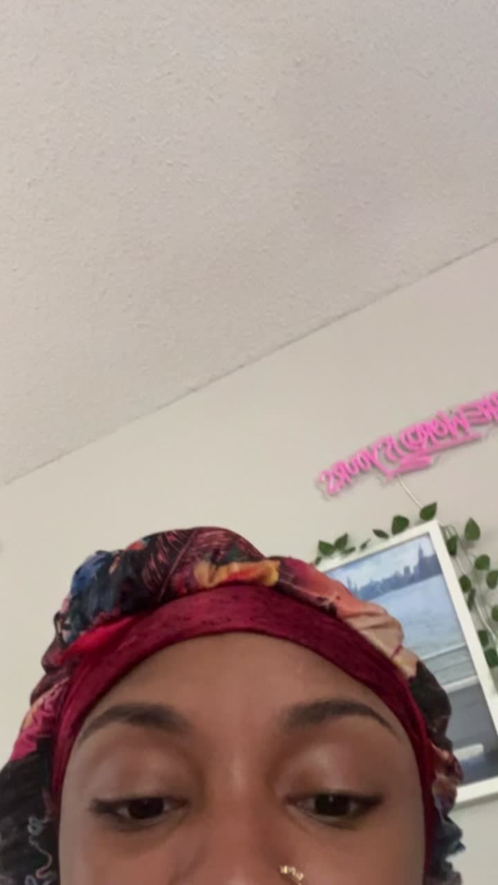 @Asha G / CLT content creator