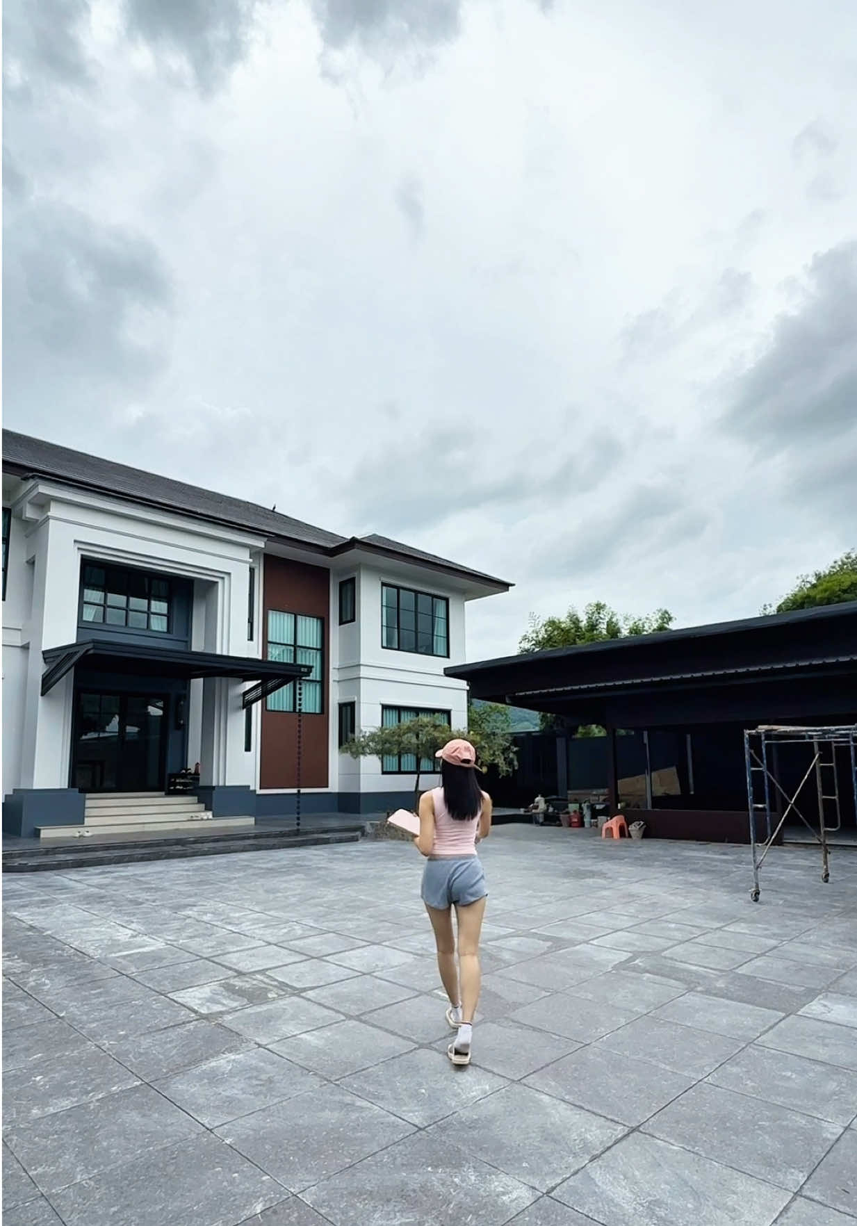 @อาลี่ก๋ง. ( 5.2 M ) 🪞👸💗🌷✨