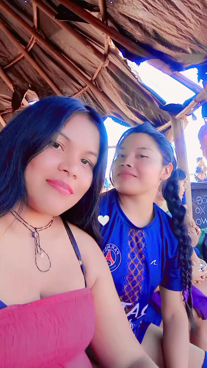 @C💫
