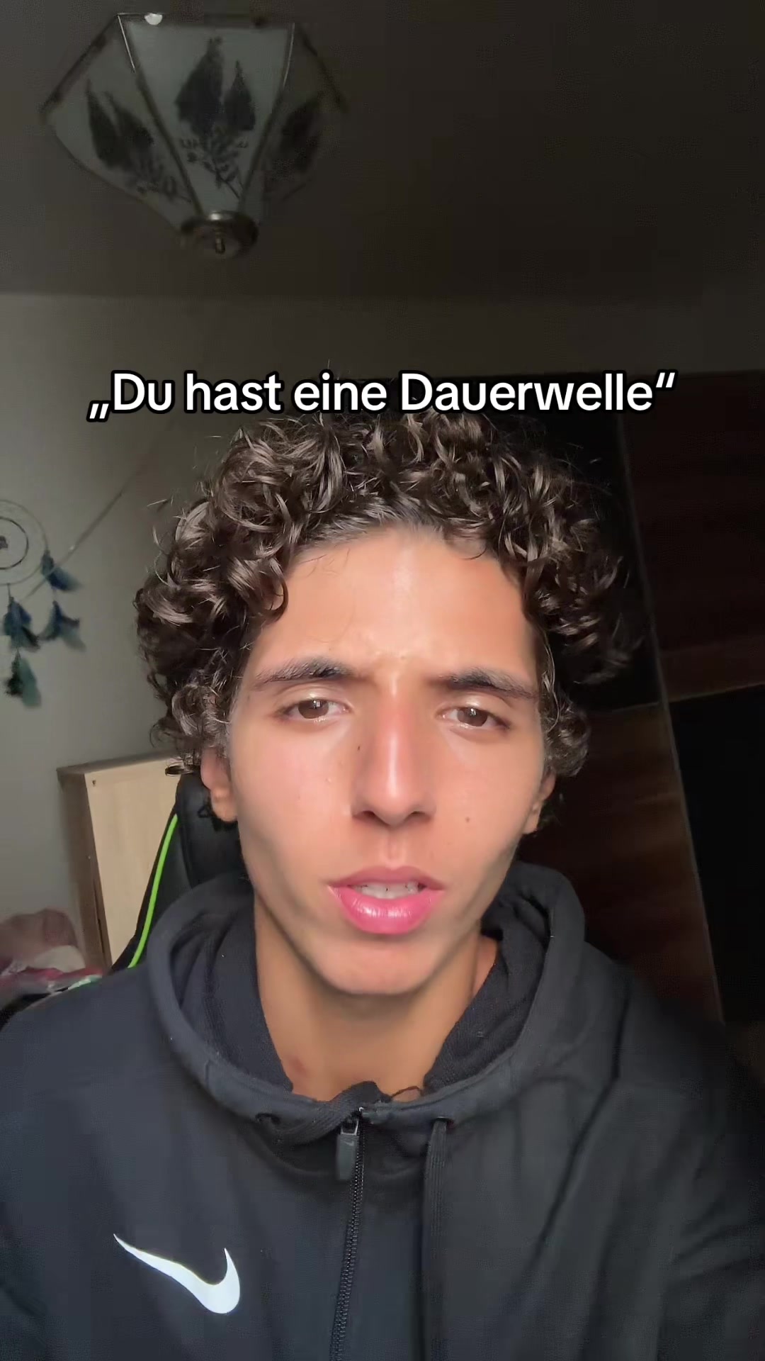 @elias