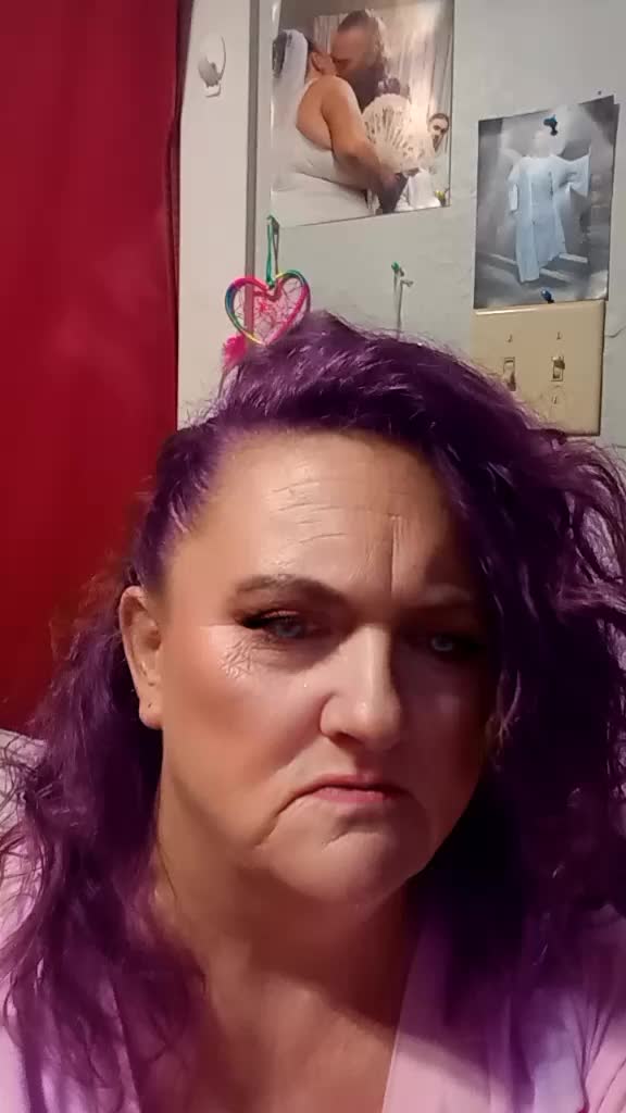 @vickielott92
