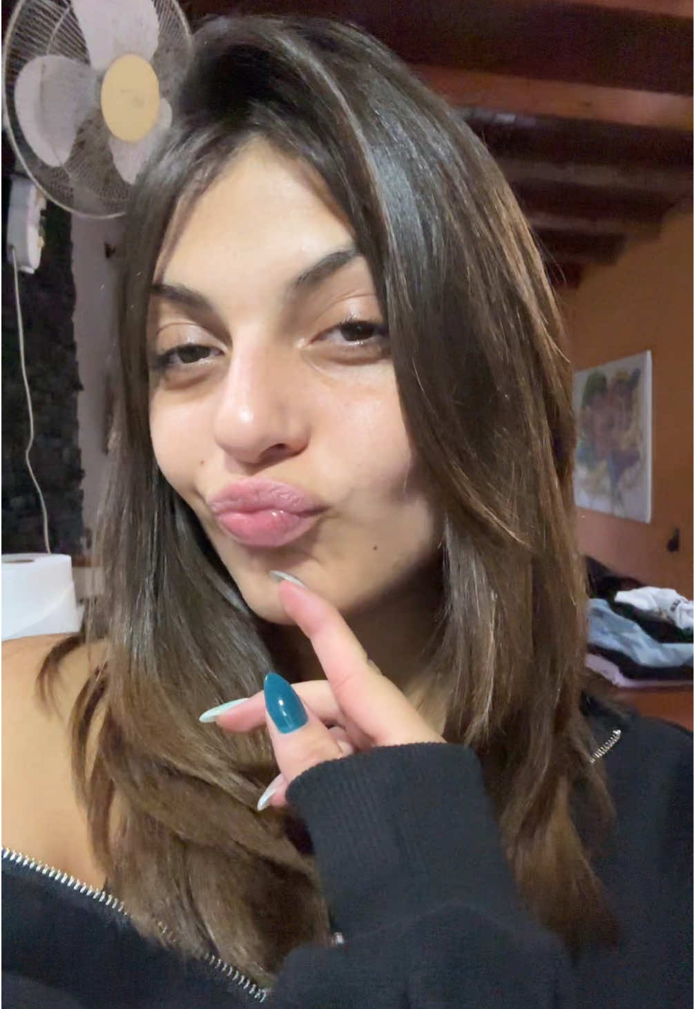 @Val<3
