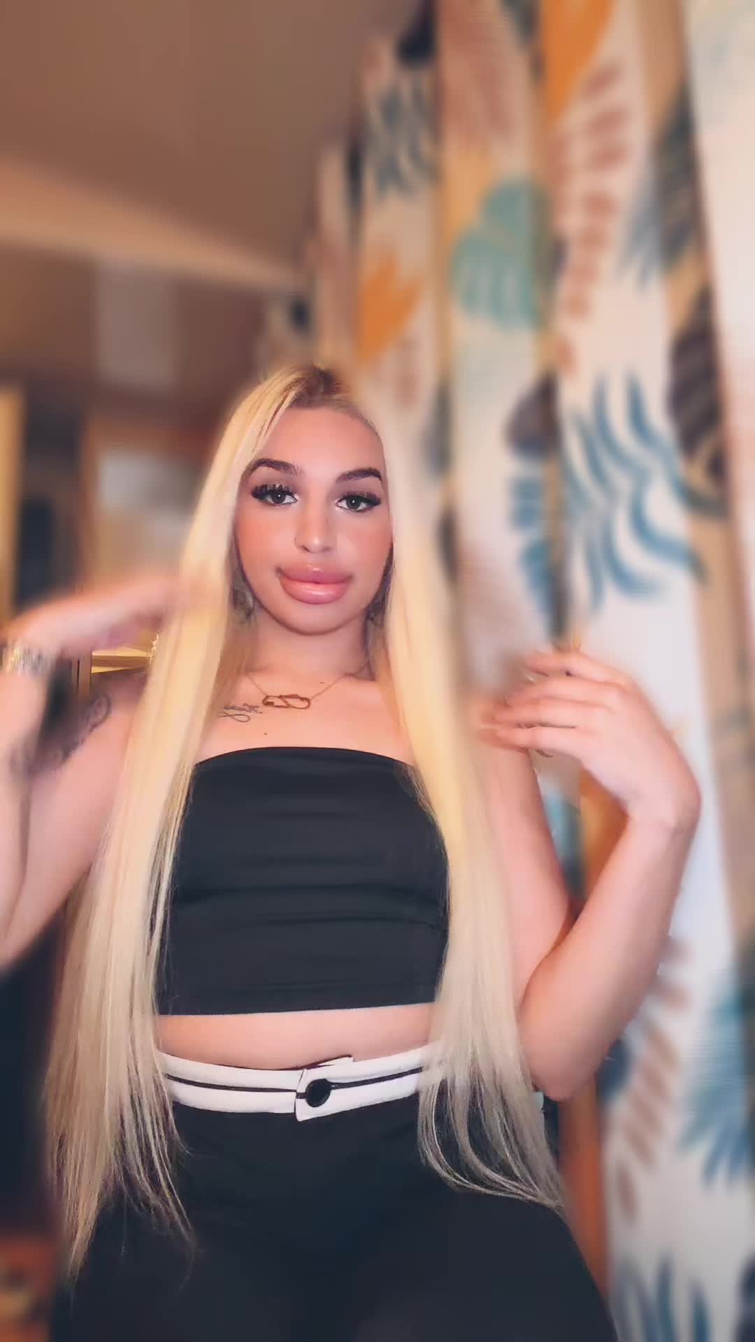 @Alina👸🏼