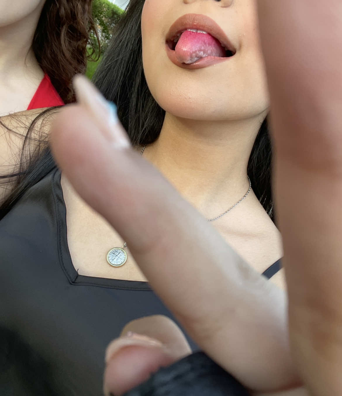 @h___cvz