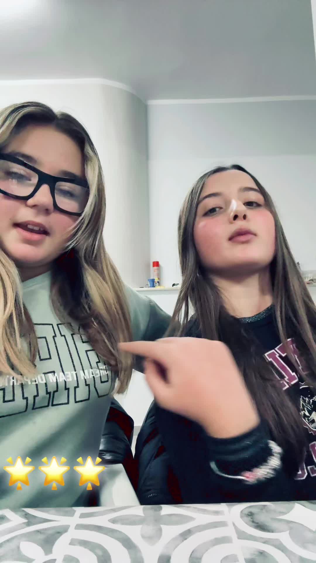 @🌟