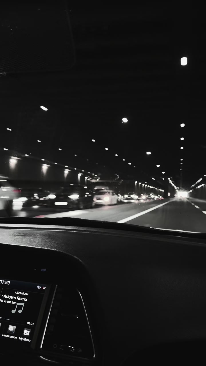 @Moon_night_