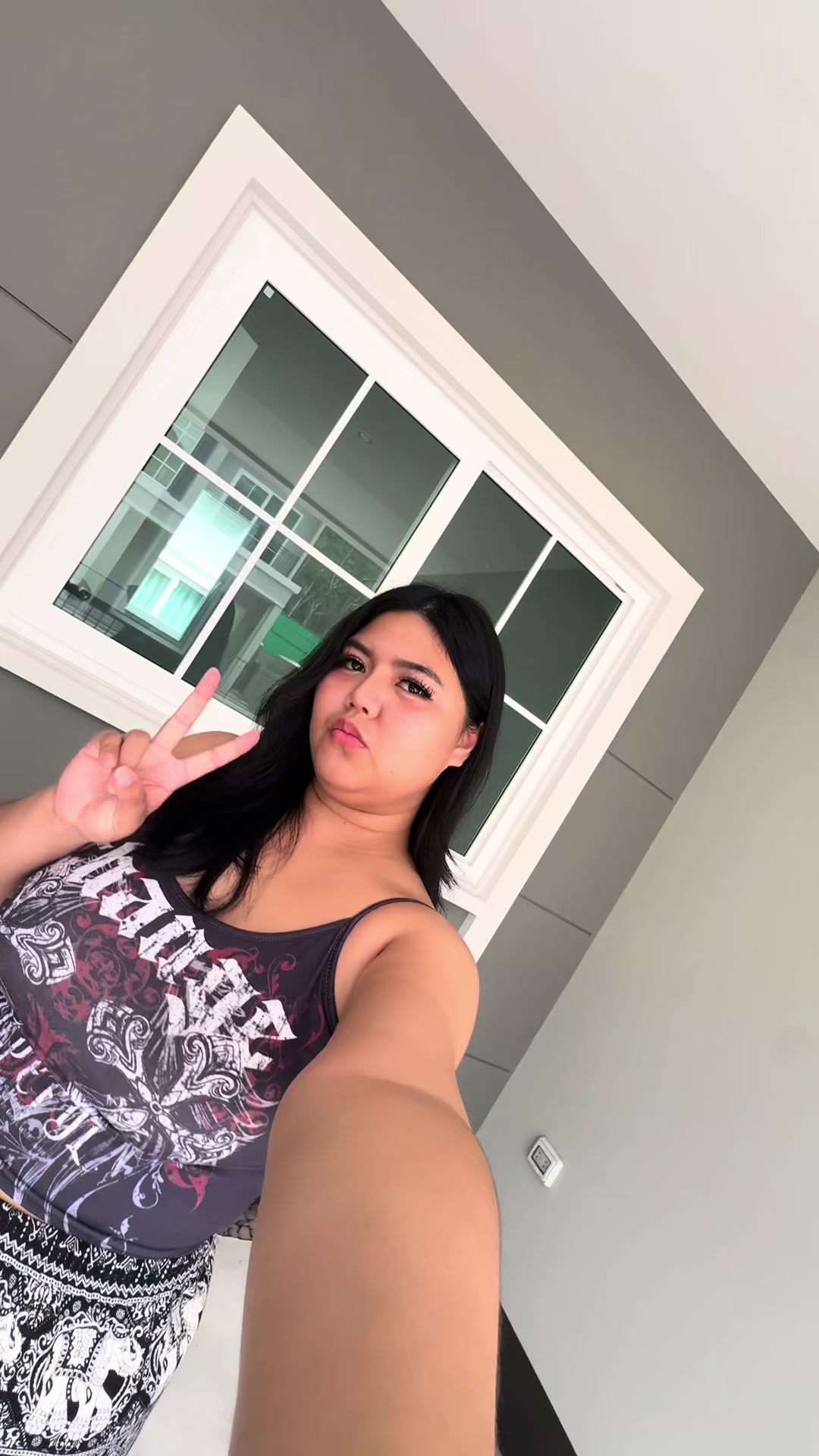 @ฉันชื่อเอลิซ🧿🥥🌴